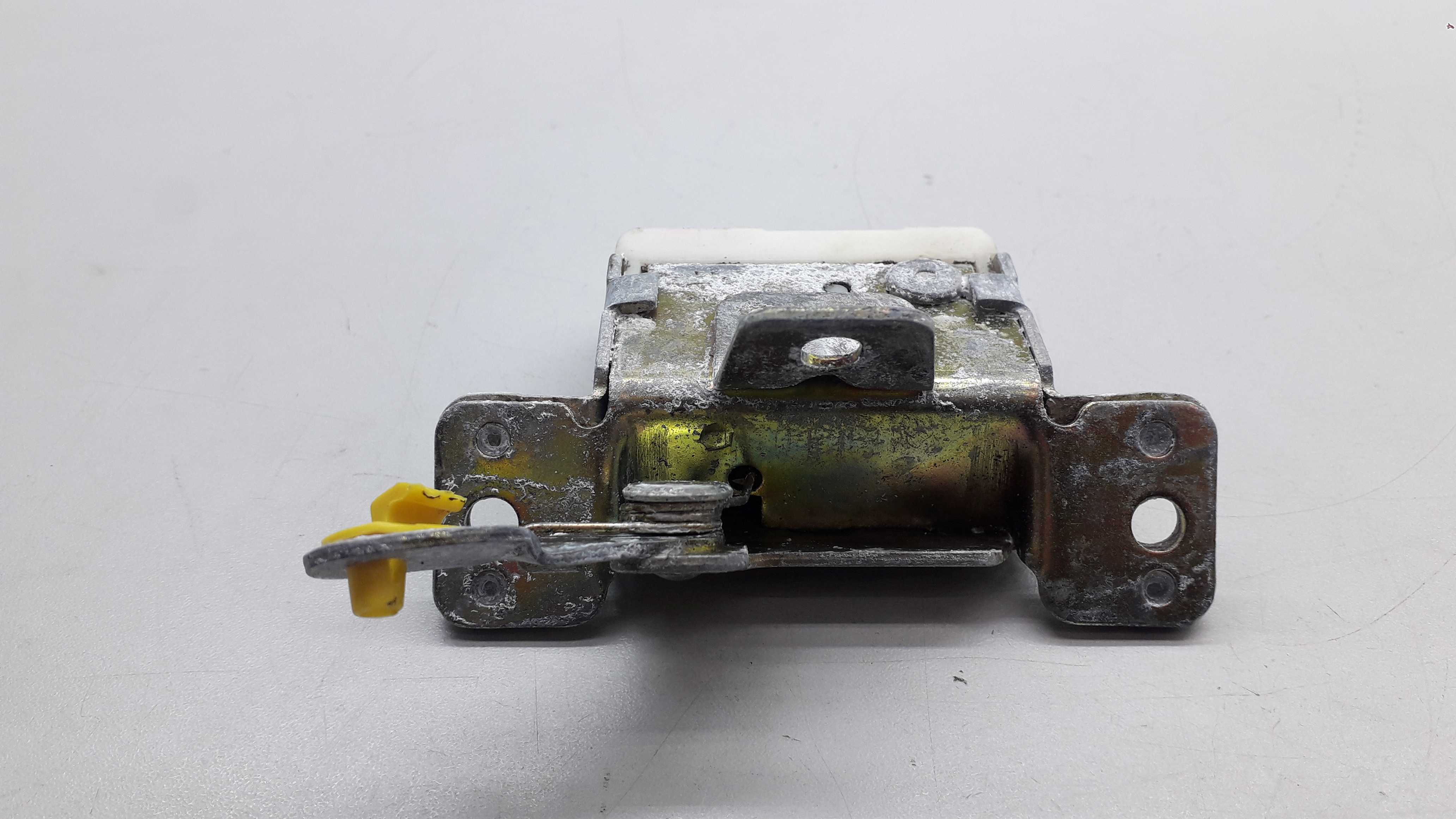 Fechadura Tampa Traseira Gm Corsa 1994/2001 4