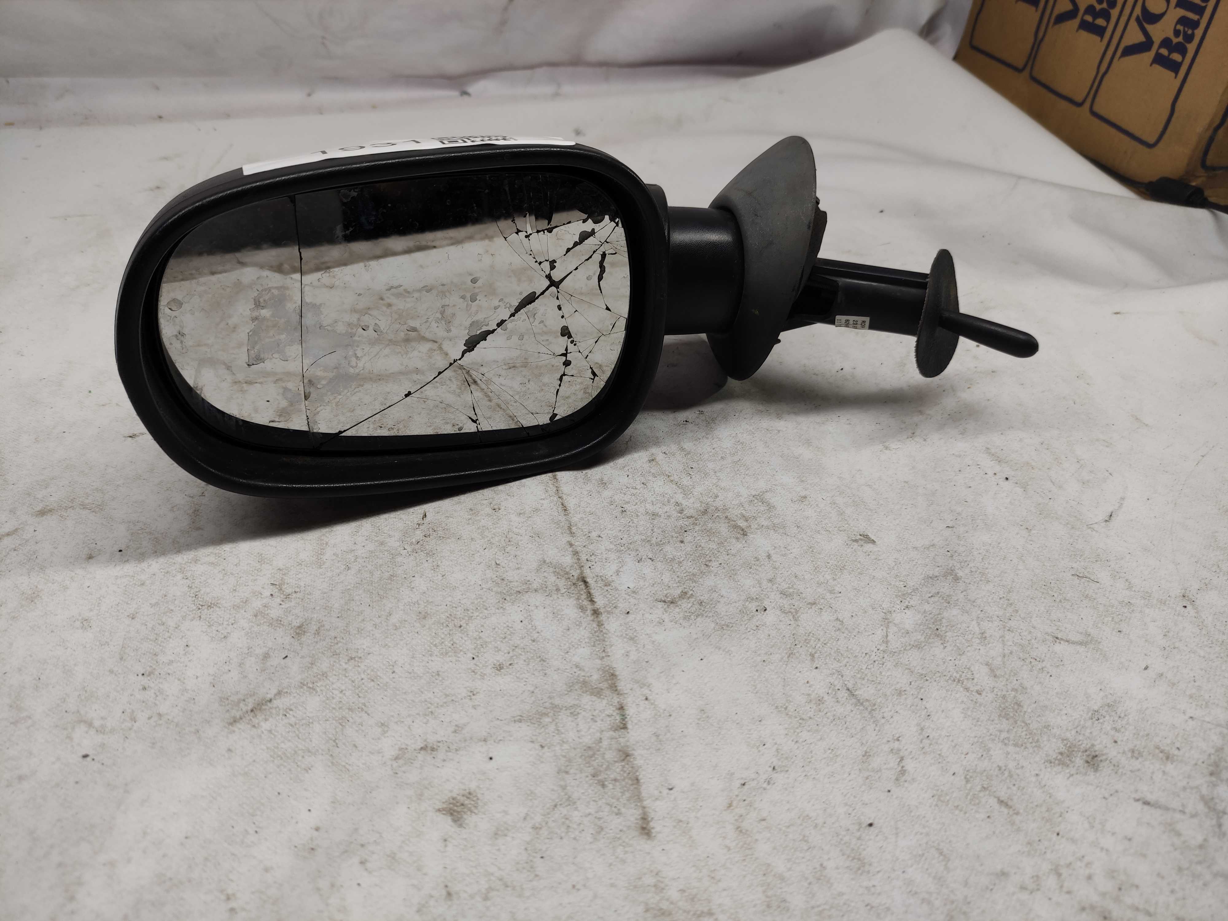 Retrovisor Manual Lado Esquerdo Renault Clio C/defeito 1