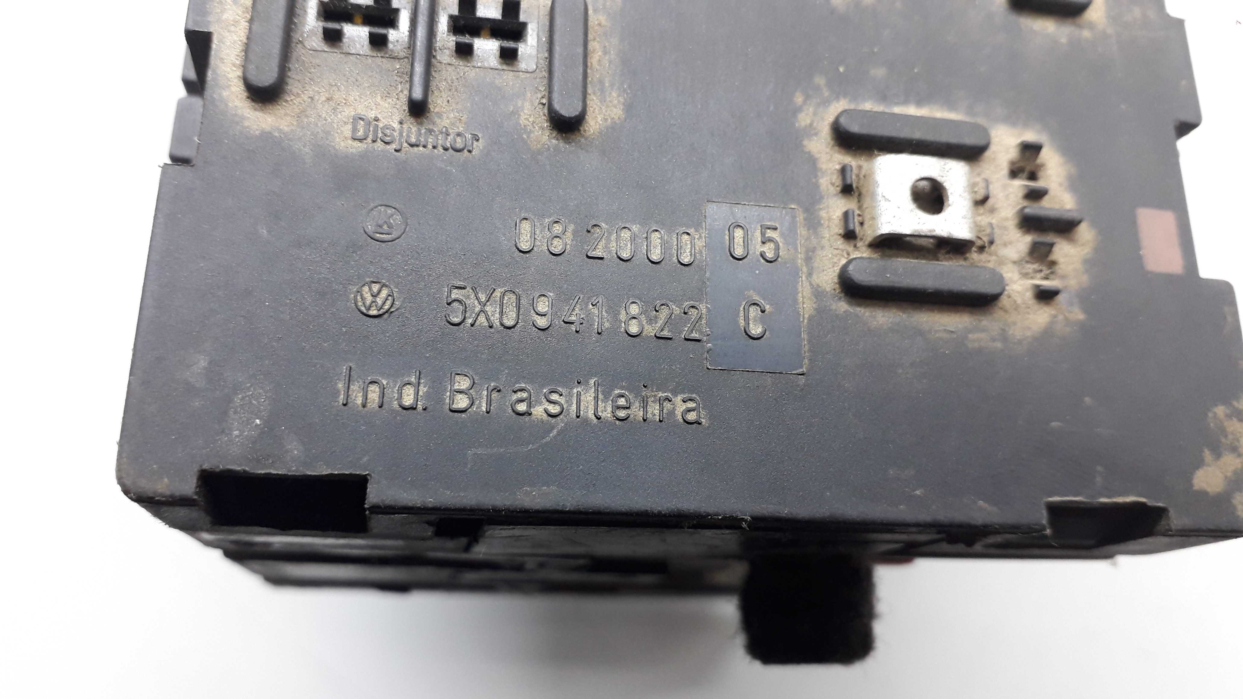 Caixa De Fusíveis Vw Gol Parati Saveiro G2 7
