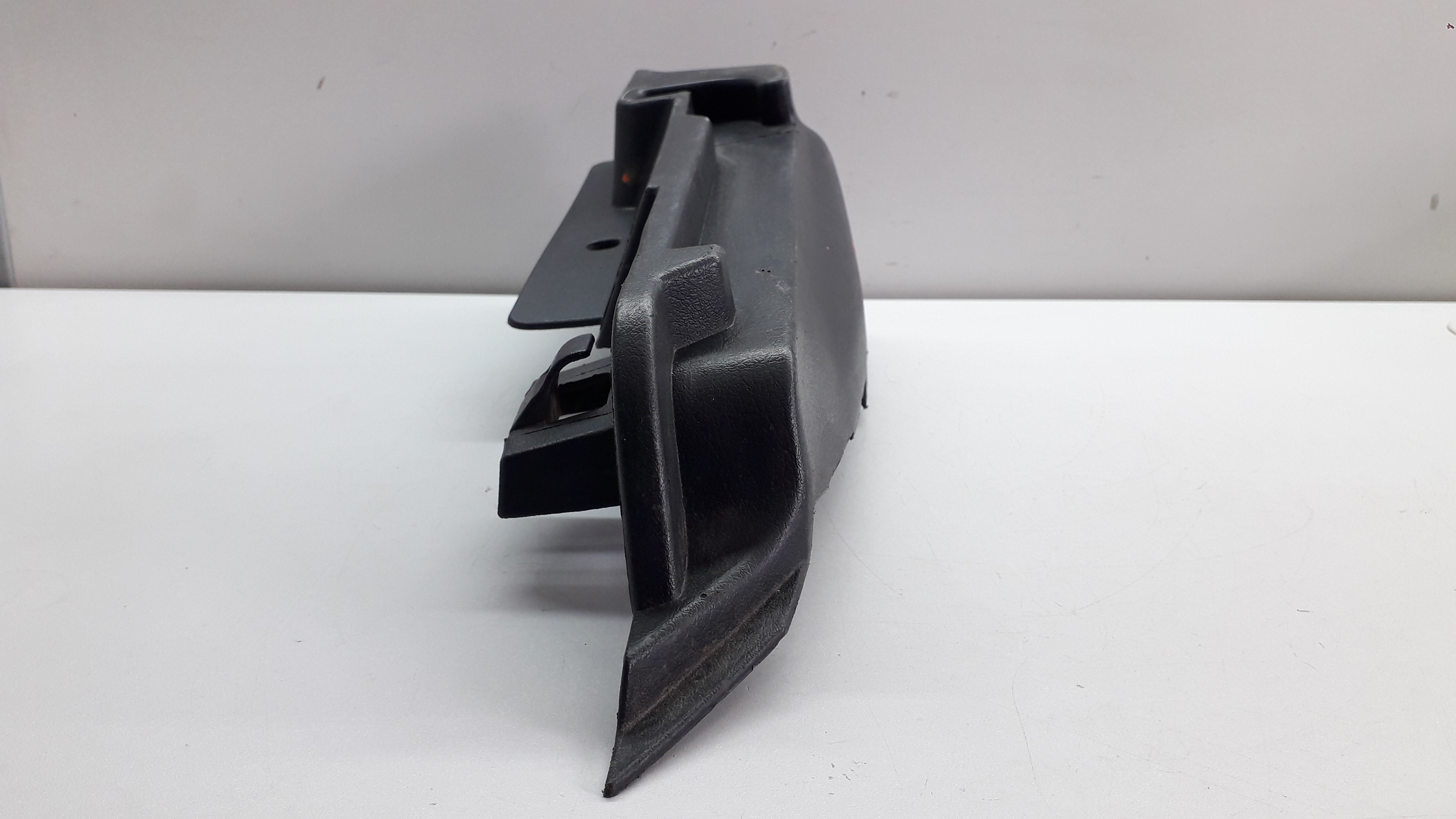 Moldura Tampa Bagagito Lado Direito Peugeot 307 1.6 2006 4
