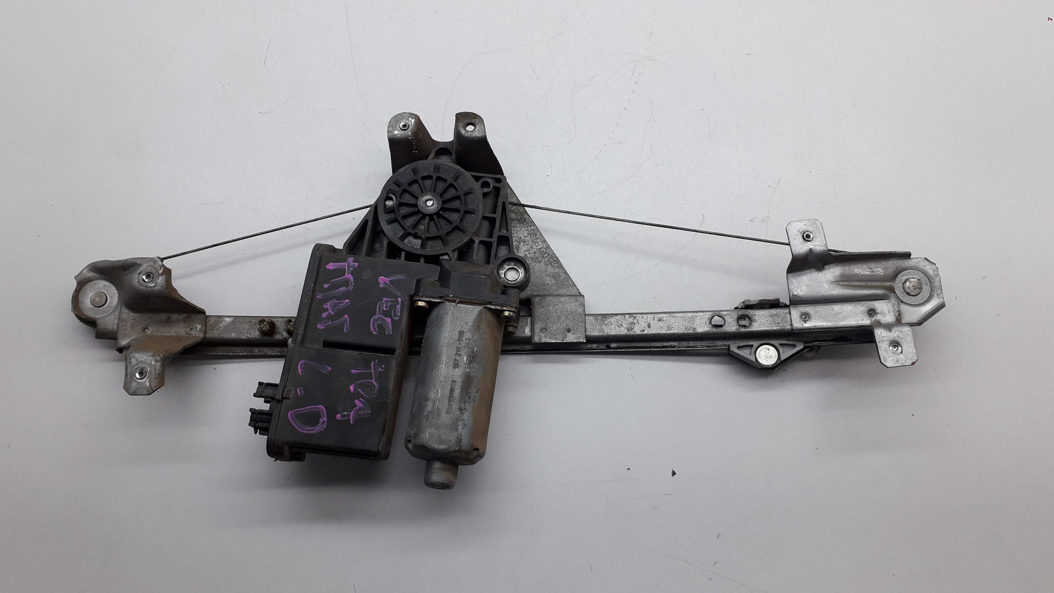 Máquina De Vidro Traseira Direita Chevrolet Gm Vectra 1994 1