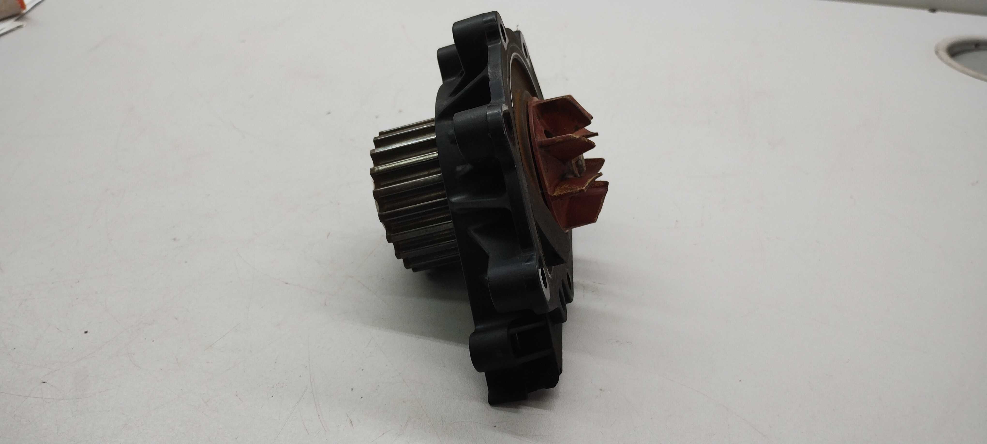 Bomba Dágua Peugeot 307 Citroen C4 2.0 2008 3