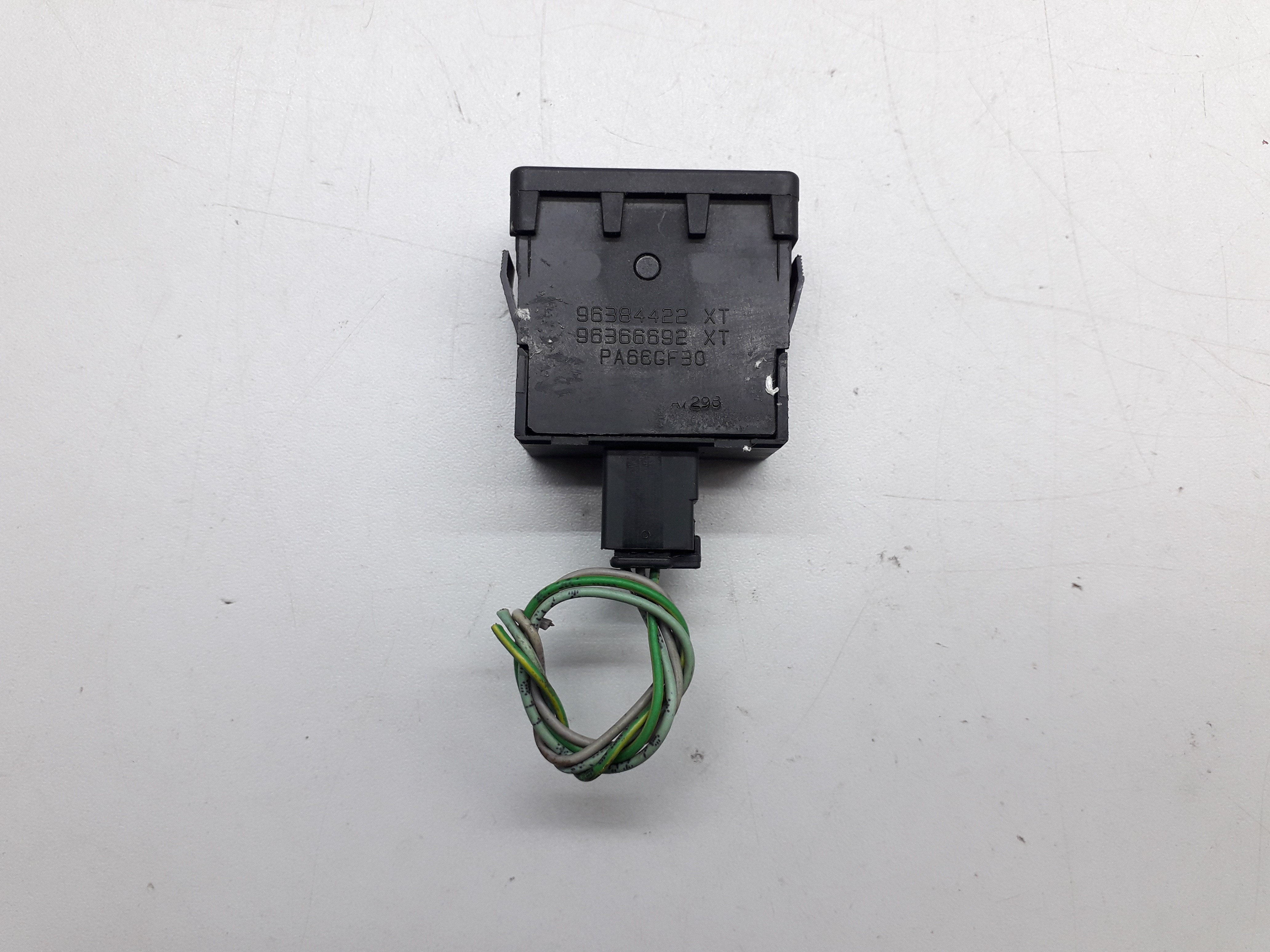 Botão  Regulagem Farol Peugeot 307/citroen C4 4