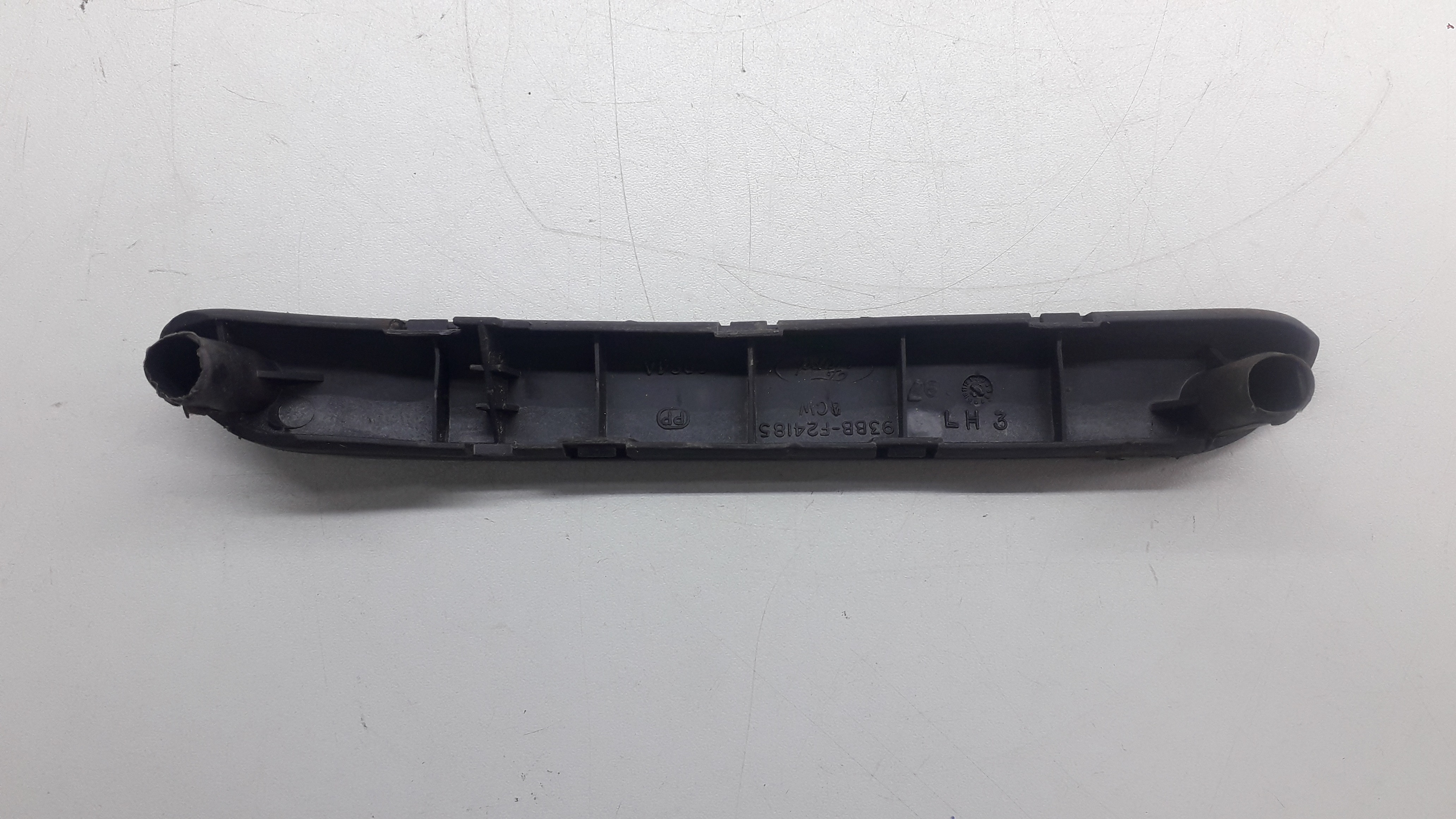 Puxador Interno Porta Dianteira Esquerda Ford Mondeo 98/00 4