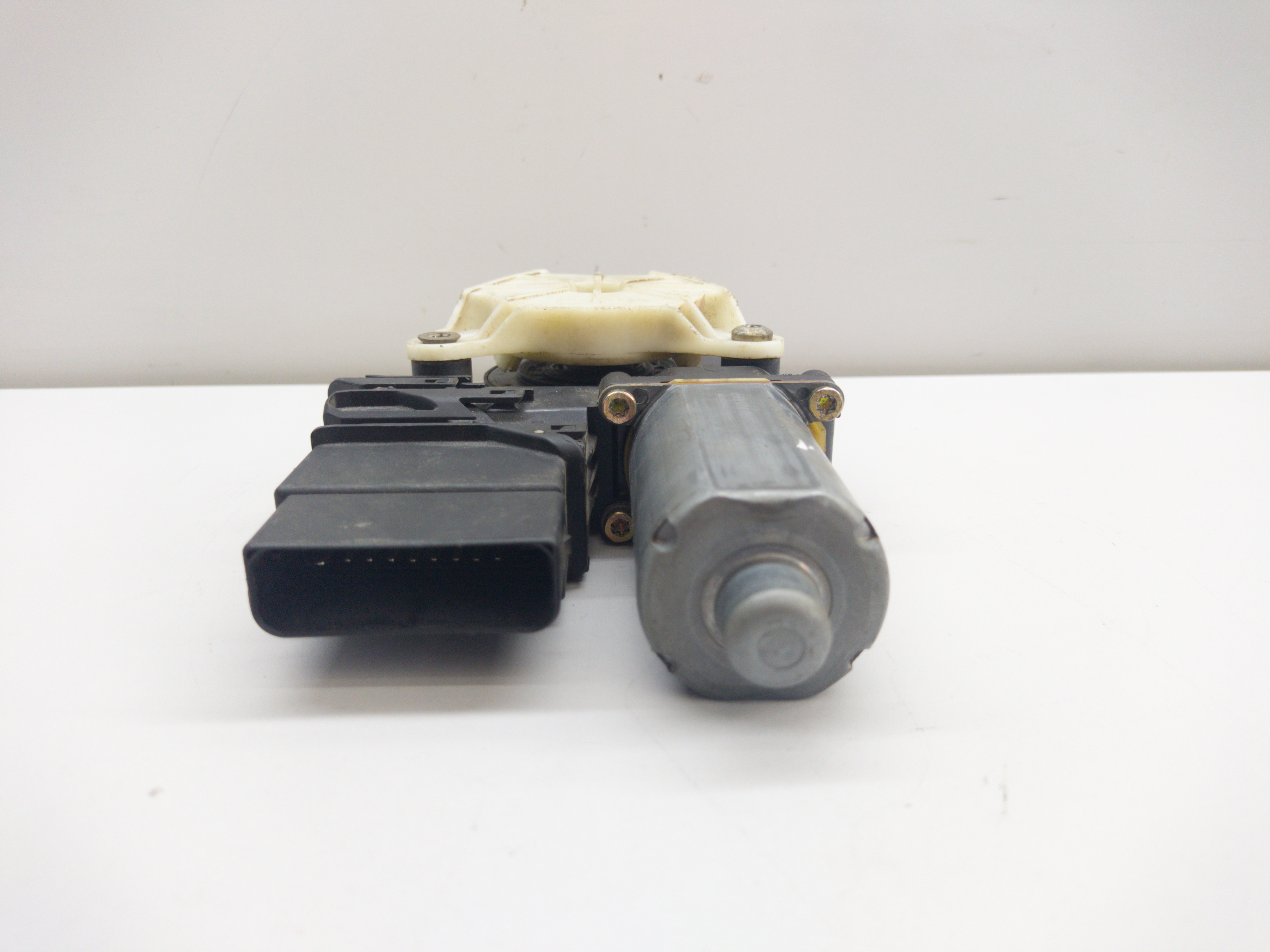 Motor Vidro Porta Traseira Esquerda Passat Variant 98/01 3