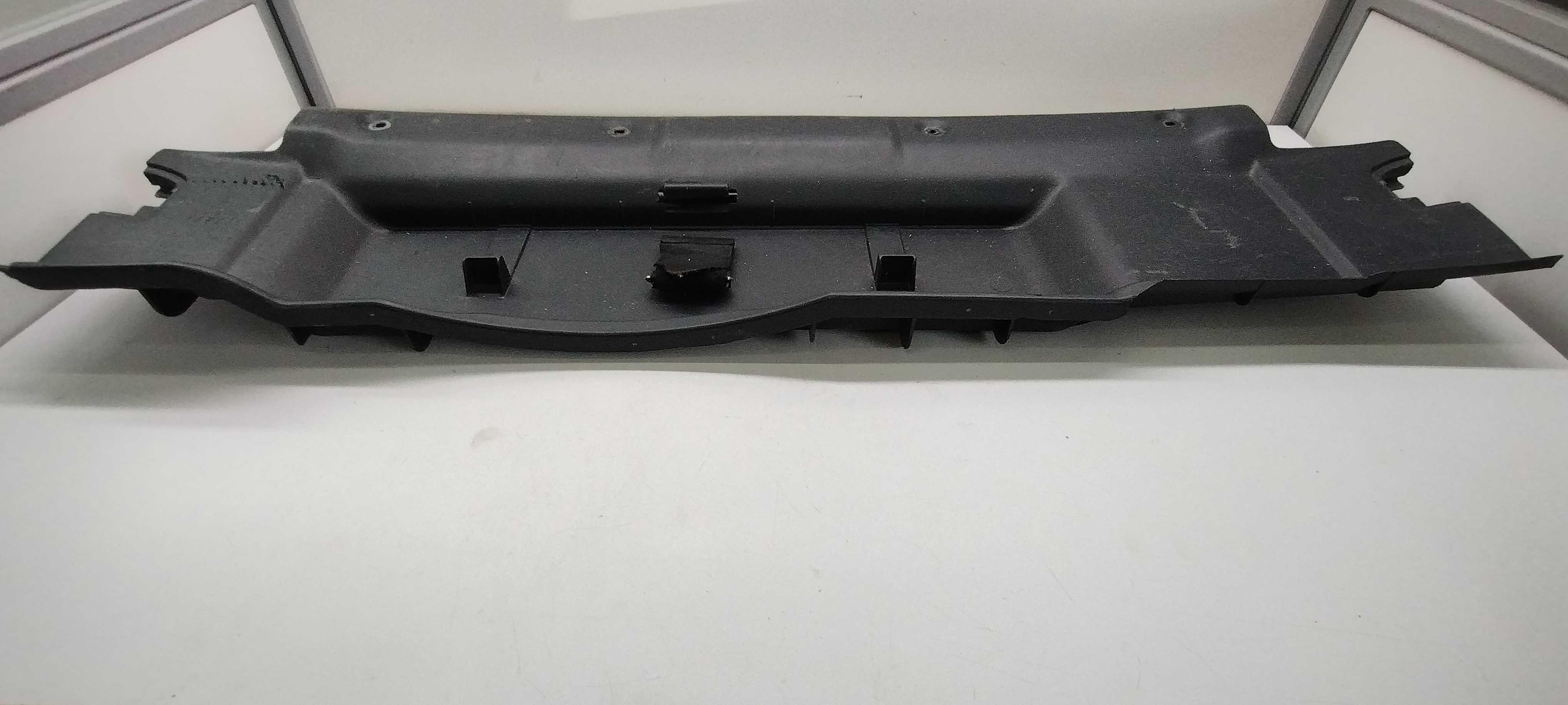 Soleira Acabamento Porta Malas Audi A3 97/06 1