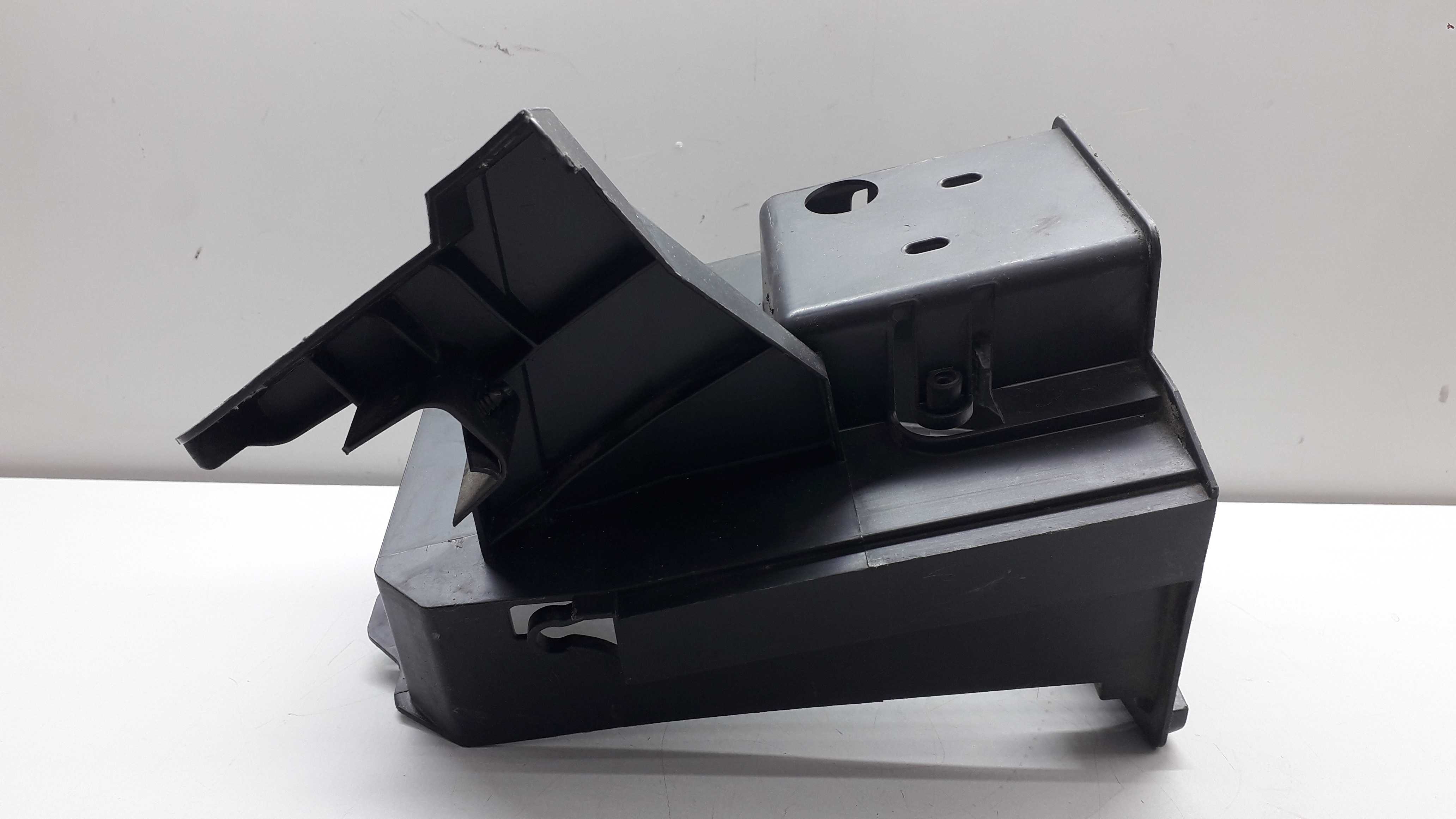 Suporte Caixa De Fusível Peugeot 206 2007 2