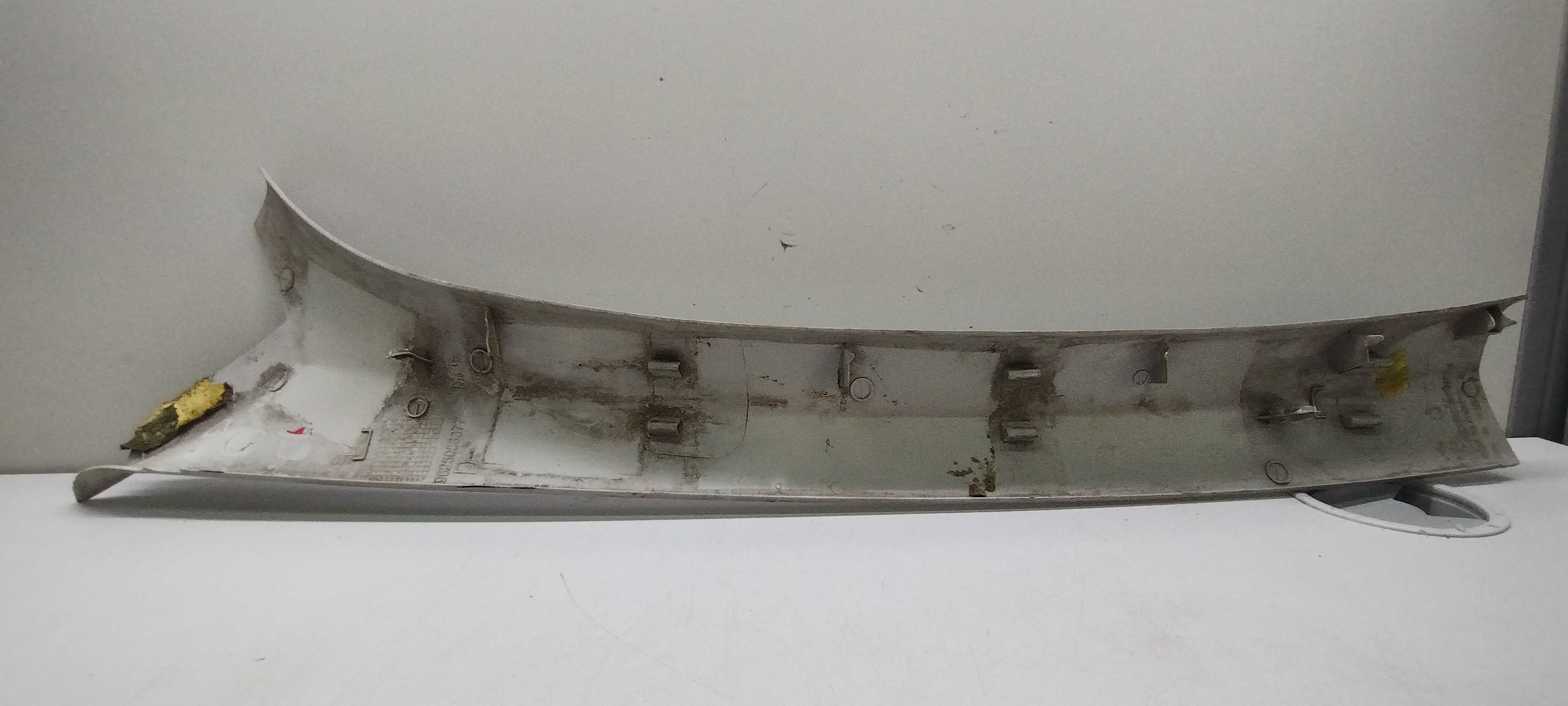 Moldura Acabamento Cinza Coluna Dir Parabrisa 206 98/10 Cinza 2