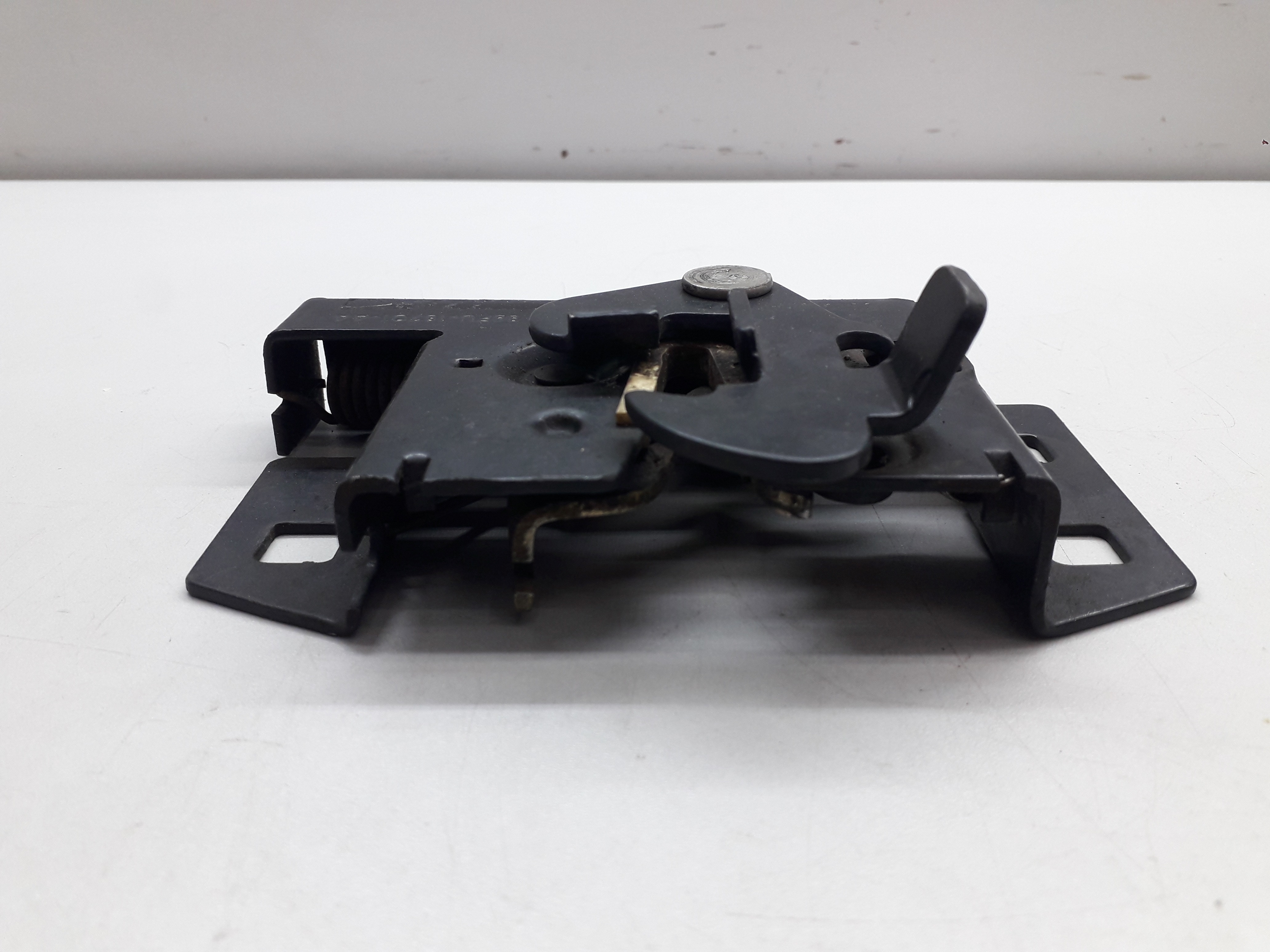 Fechadura Trava Capô Ford Fiesta 2000 4