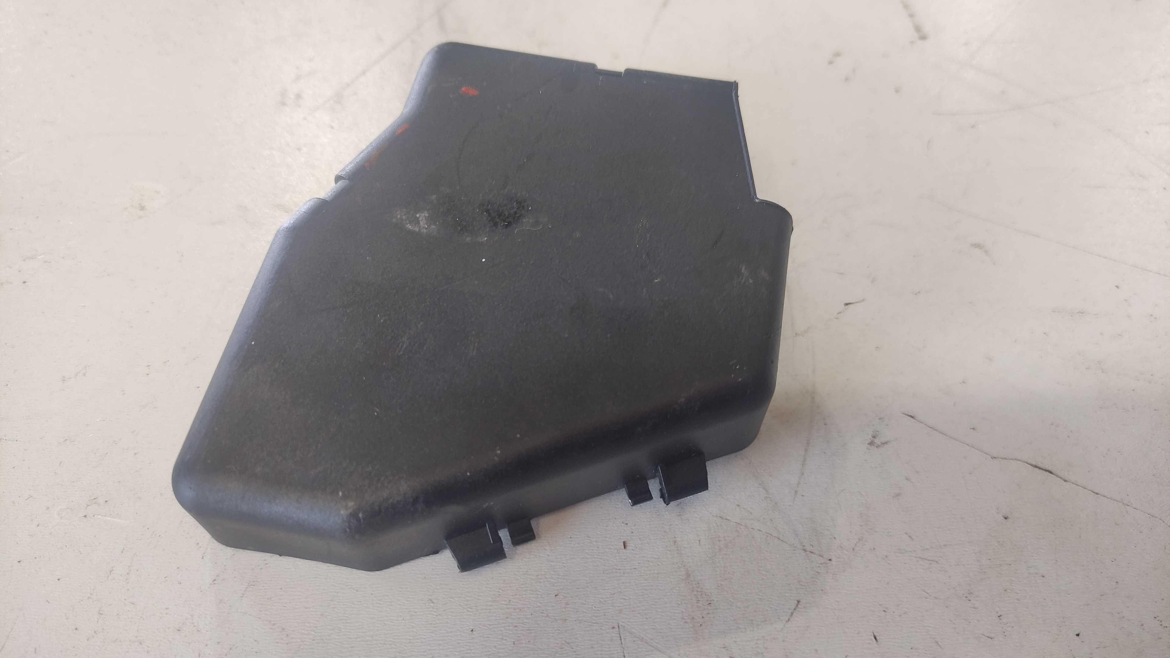 Tampa Caixa De Fusível Audi A3 4