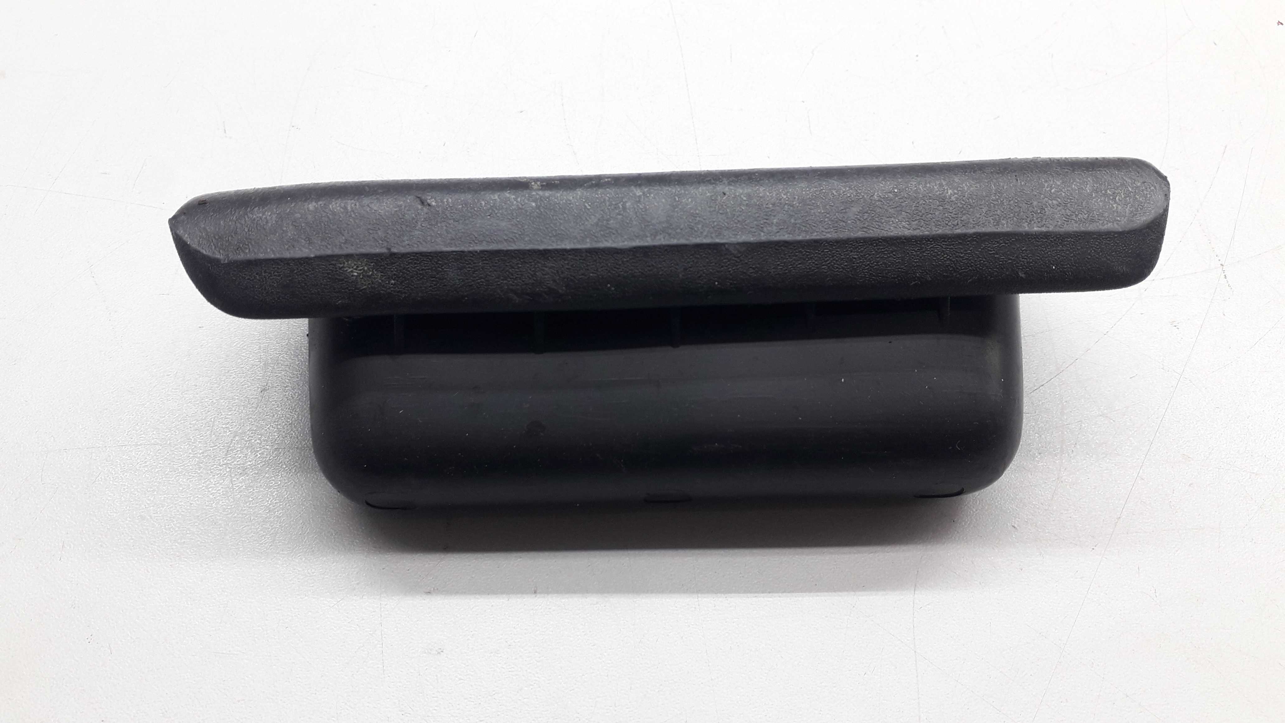 Moldura Puxador Porta Traseira Direita Gm Corsa 1994/2001 3