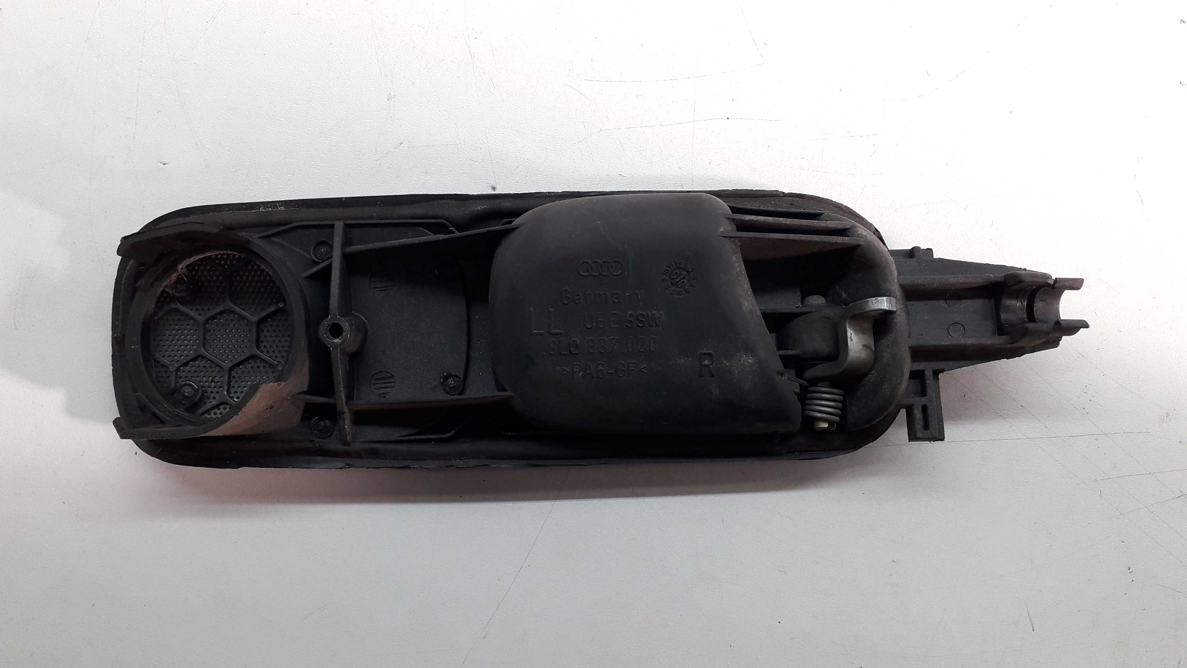 Maçaneta Interna Dianteira Direita Audi A3 97/06 6
