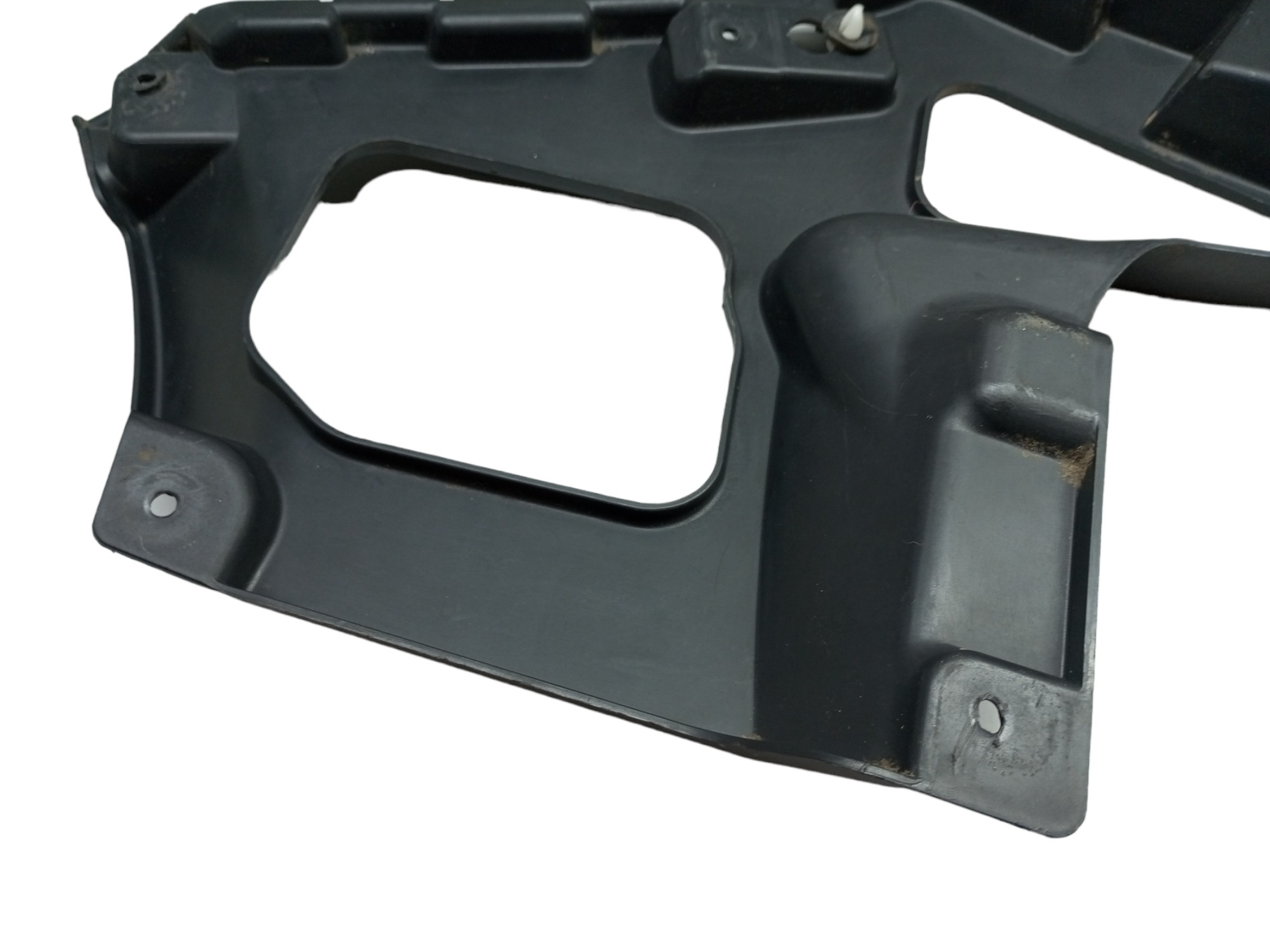 Guia Suporte Parachoque Megane Grand Tour Traseiro Direito 4