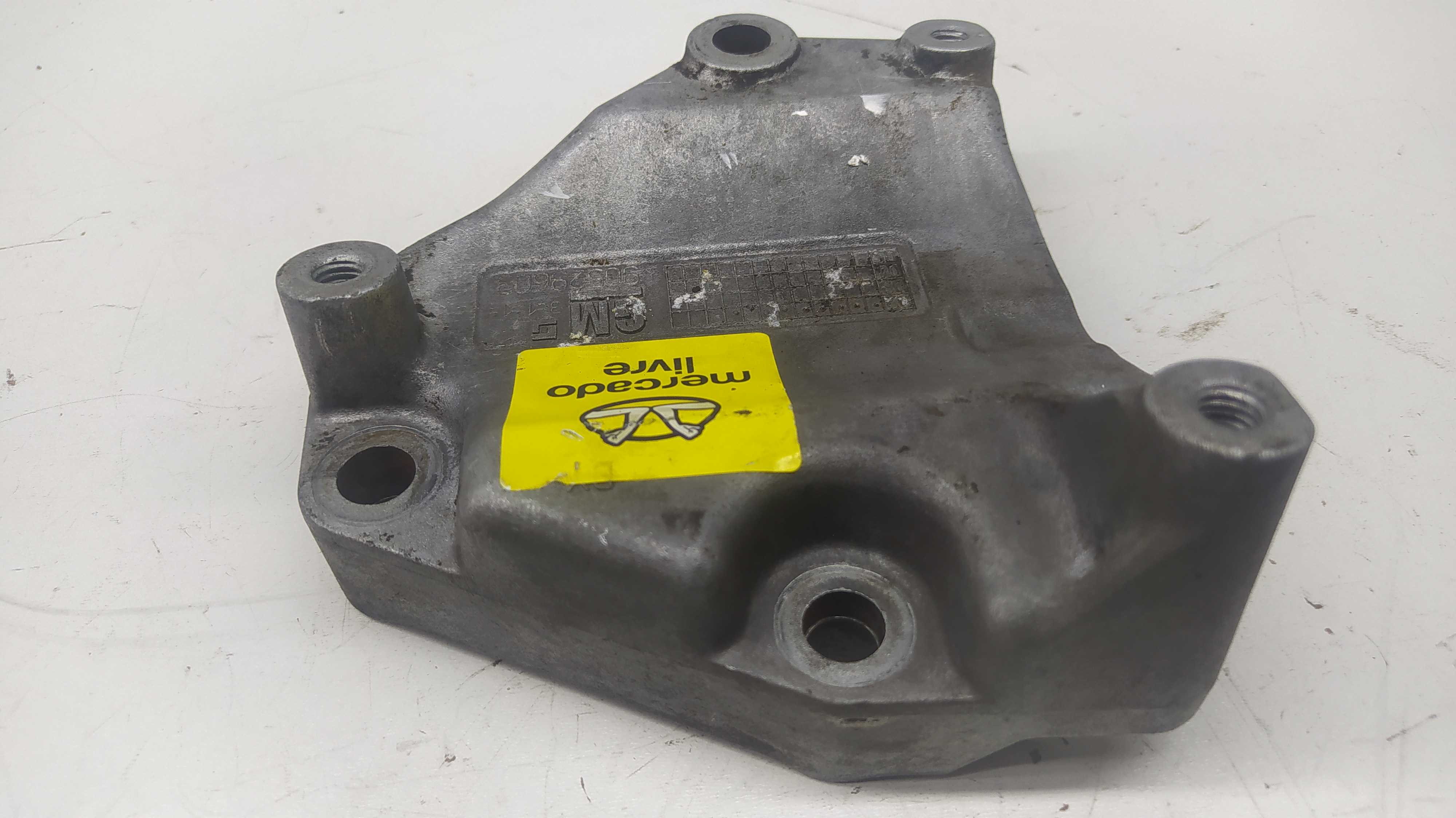 Suporte Compressor Ar Condicionado Gm Astra Corsa 3