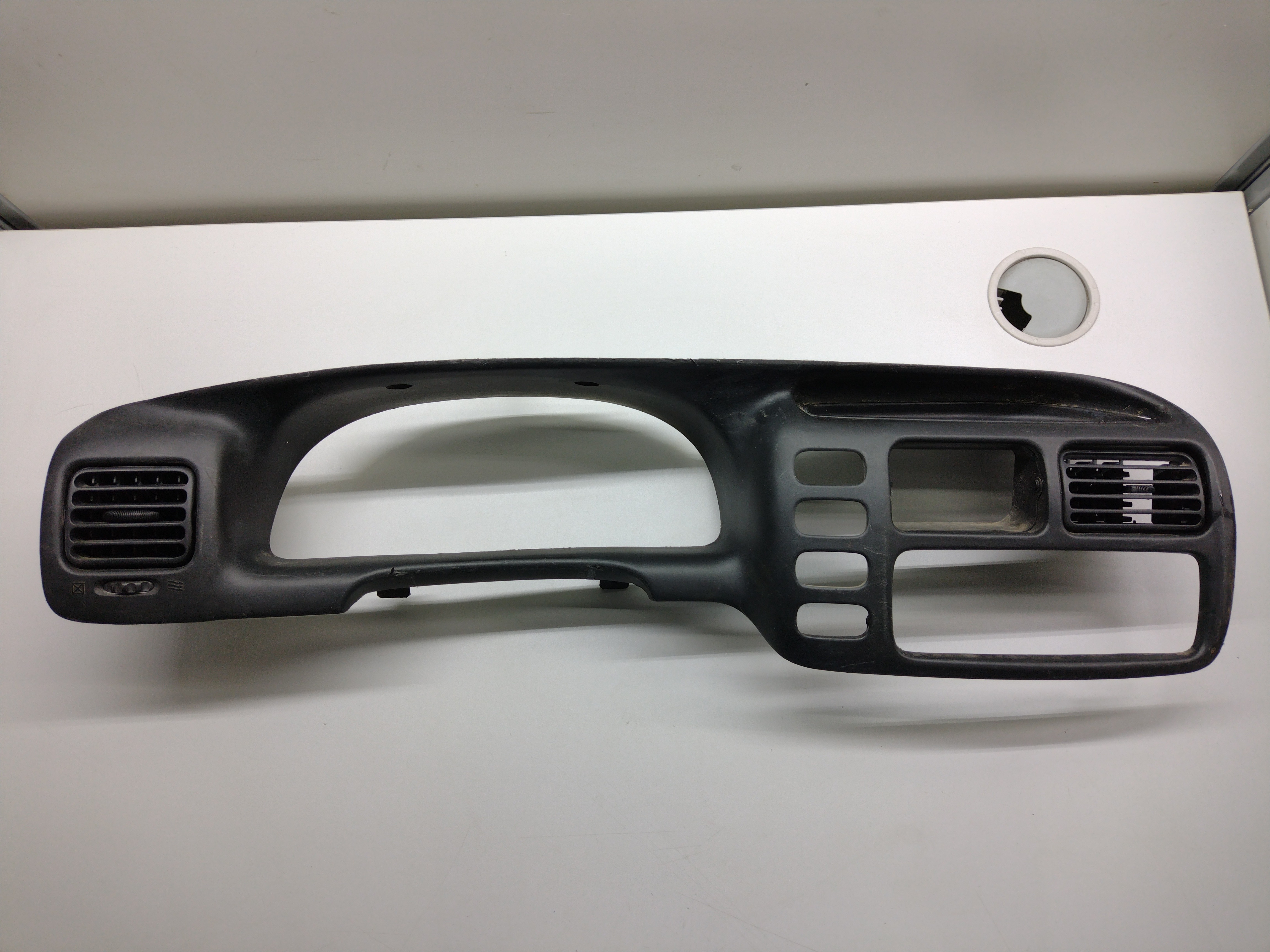 Moldura Painel De Instrumentos Suzuki Grand Vitara 2000 1