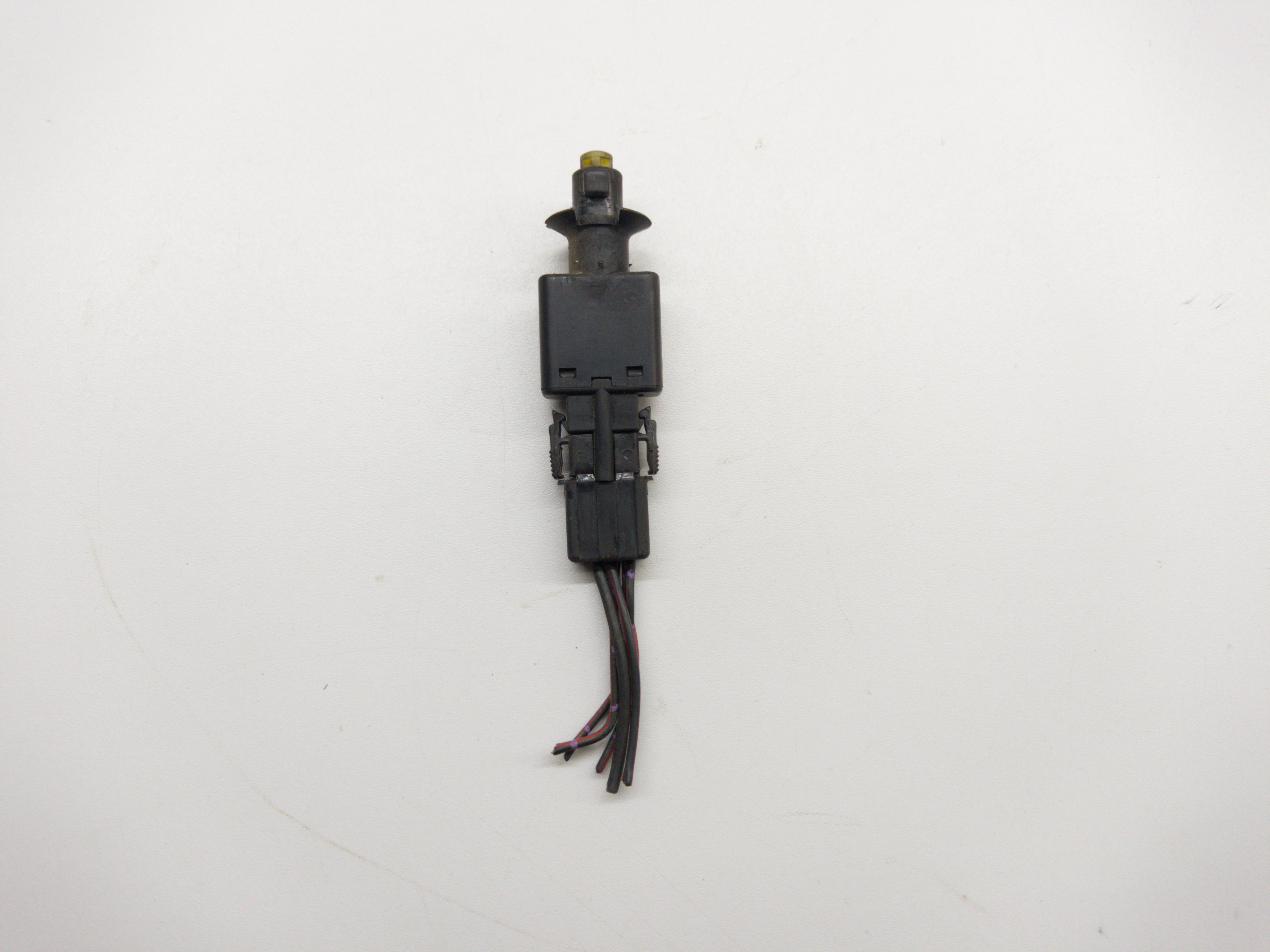 Interruptor Luz De Freio Mercedes C280