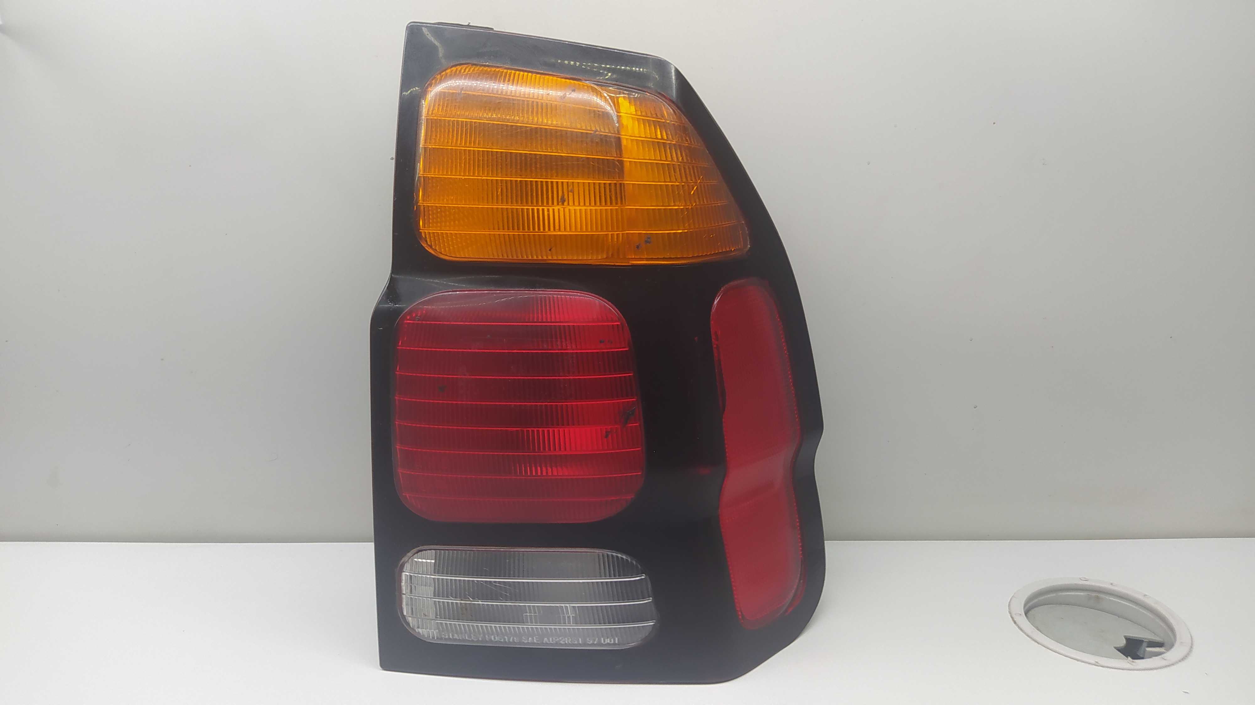 Lanterna Traseira Direita Mitsubishi Pajero Sport 99 / 06 2