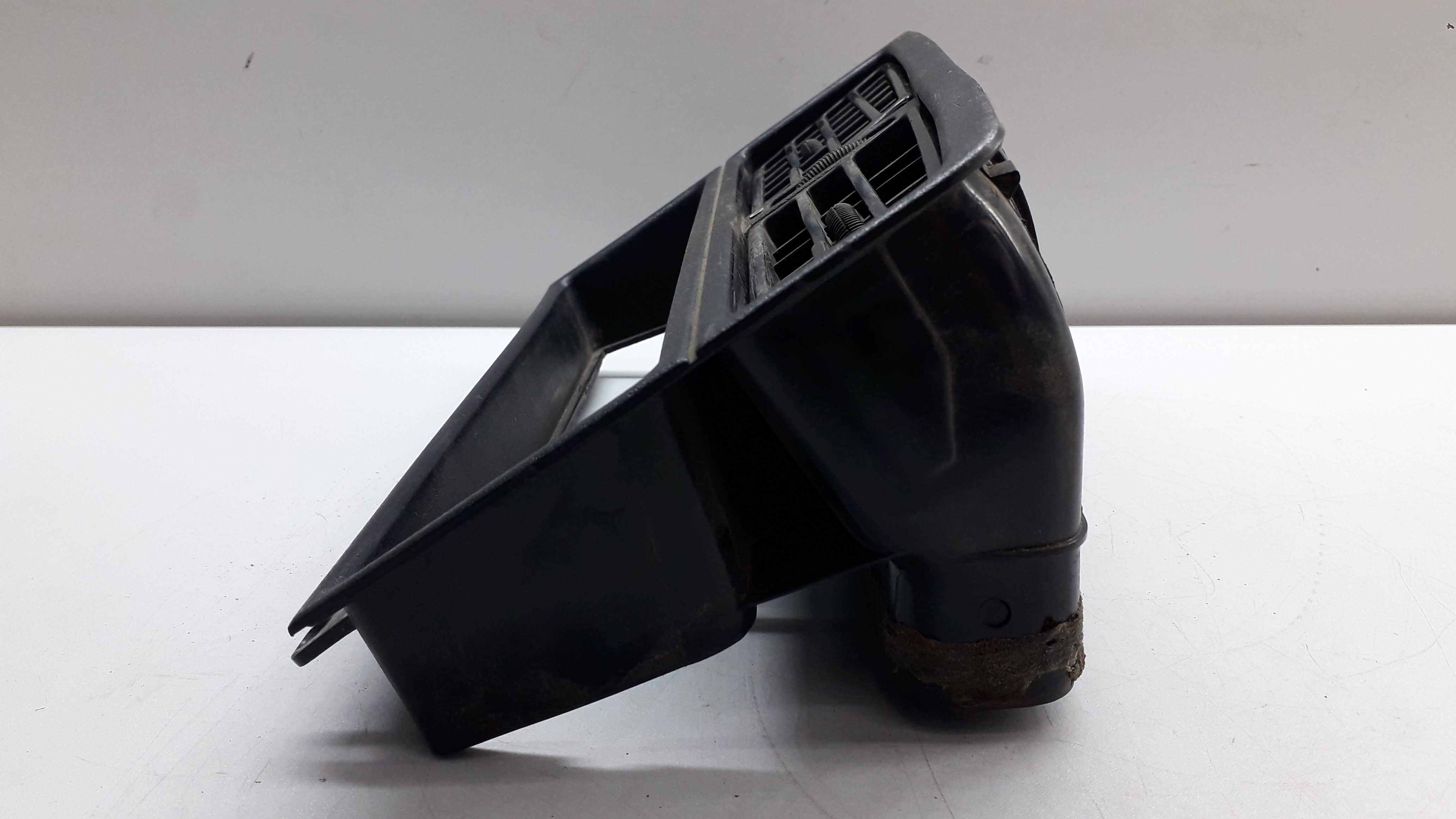 Moldura Difusor De Ar Central Gm Monza 1986 2