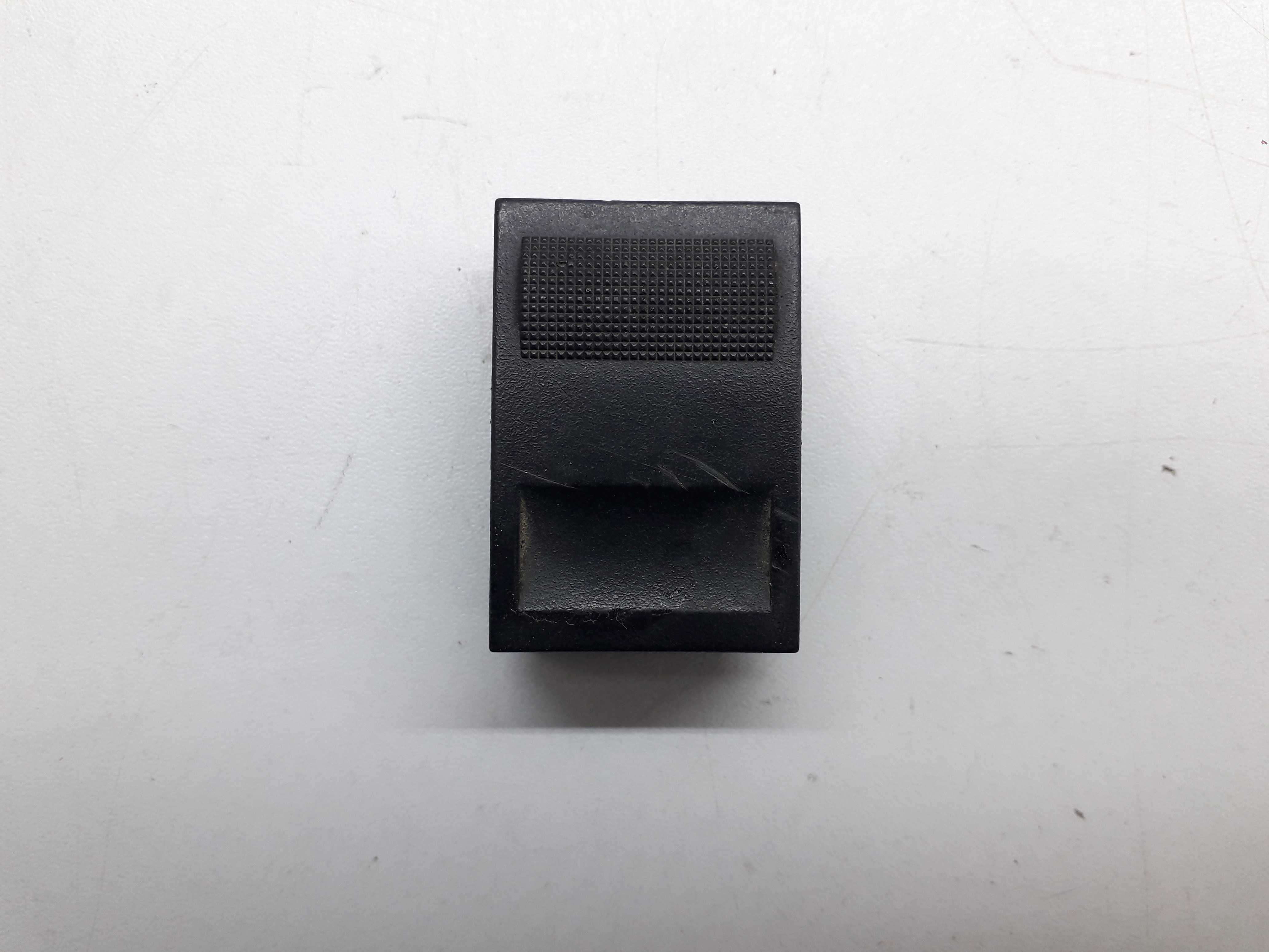 Botão Falso Painel Vw Gol Parati Saveiro G3 G4 1
