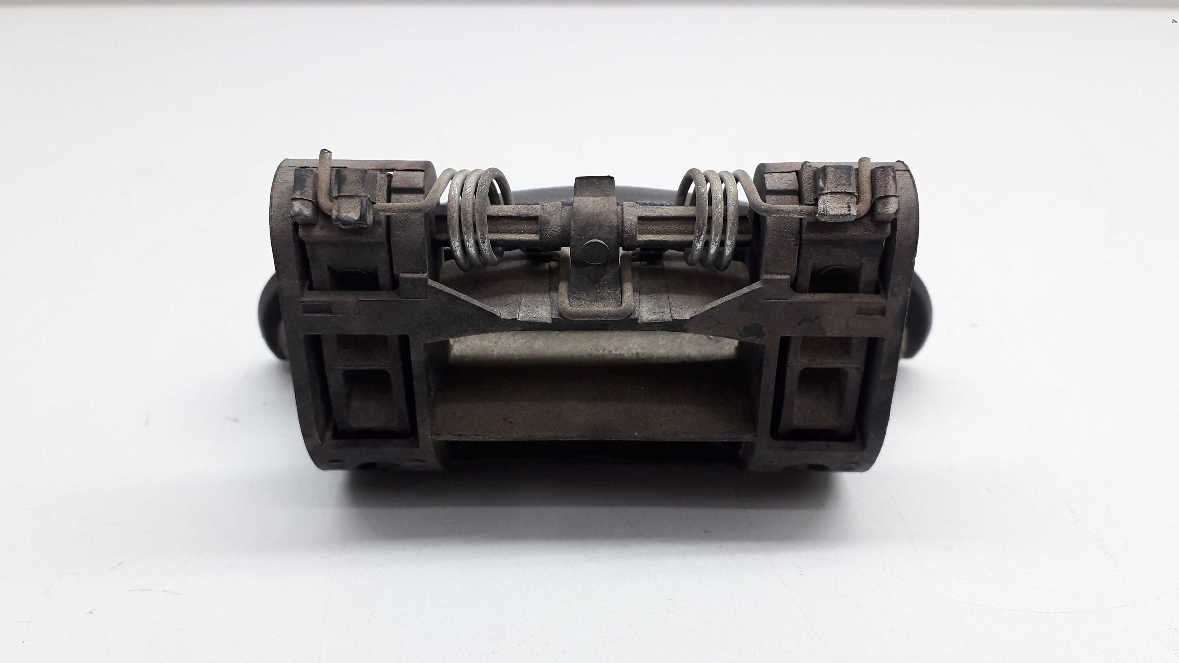 Macaneta Externa Dianteira Direita Peugeot 206 2007 3