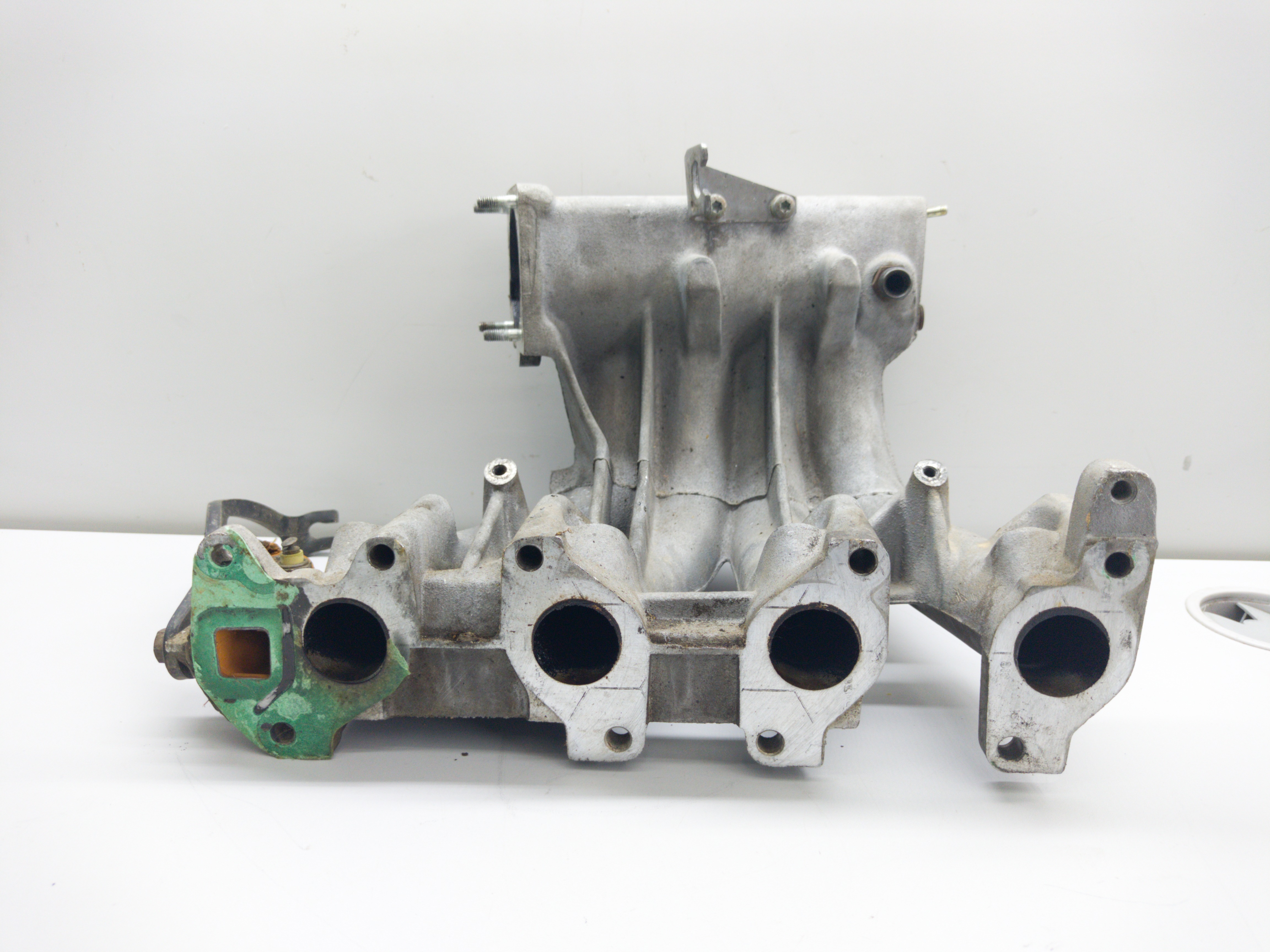 Coletor De Admissão Gm Corsa 1.0 8v 96/00 1