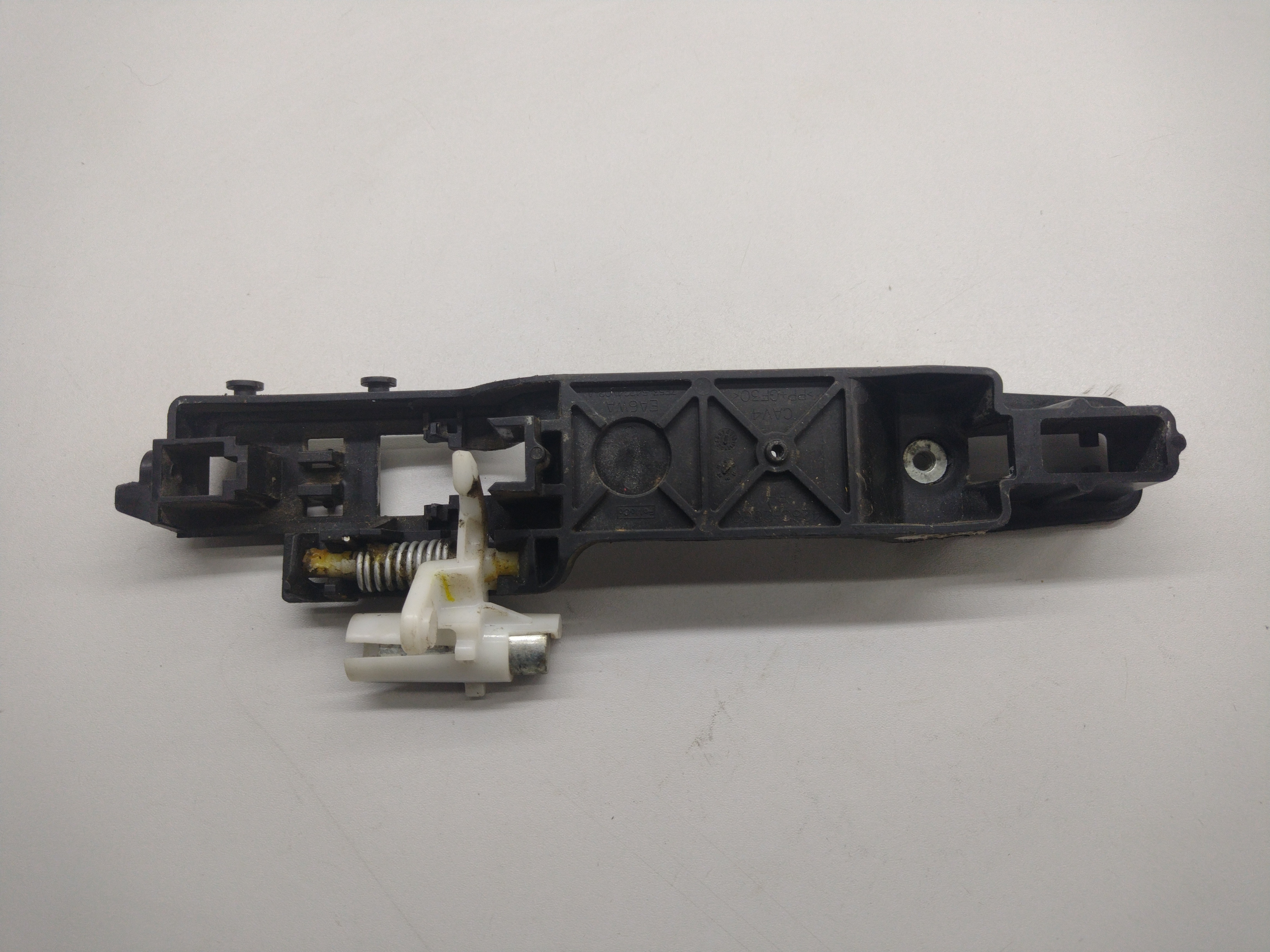 Suporte Maçaneta Externa Diant. Direita Ford Fusion 09/12 2