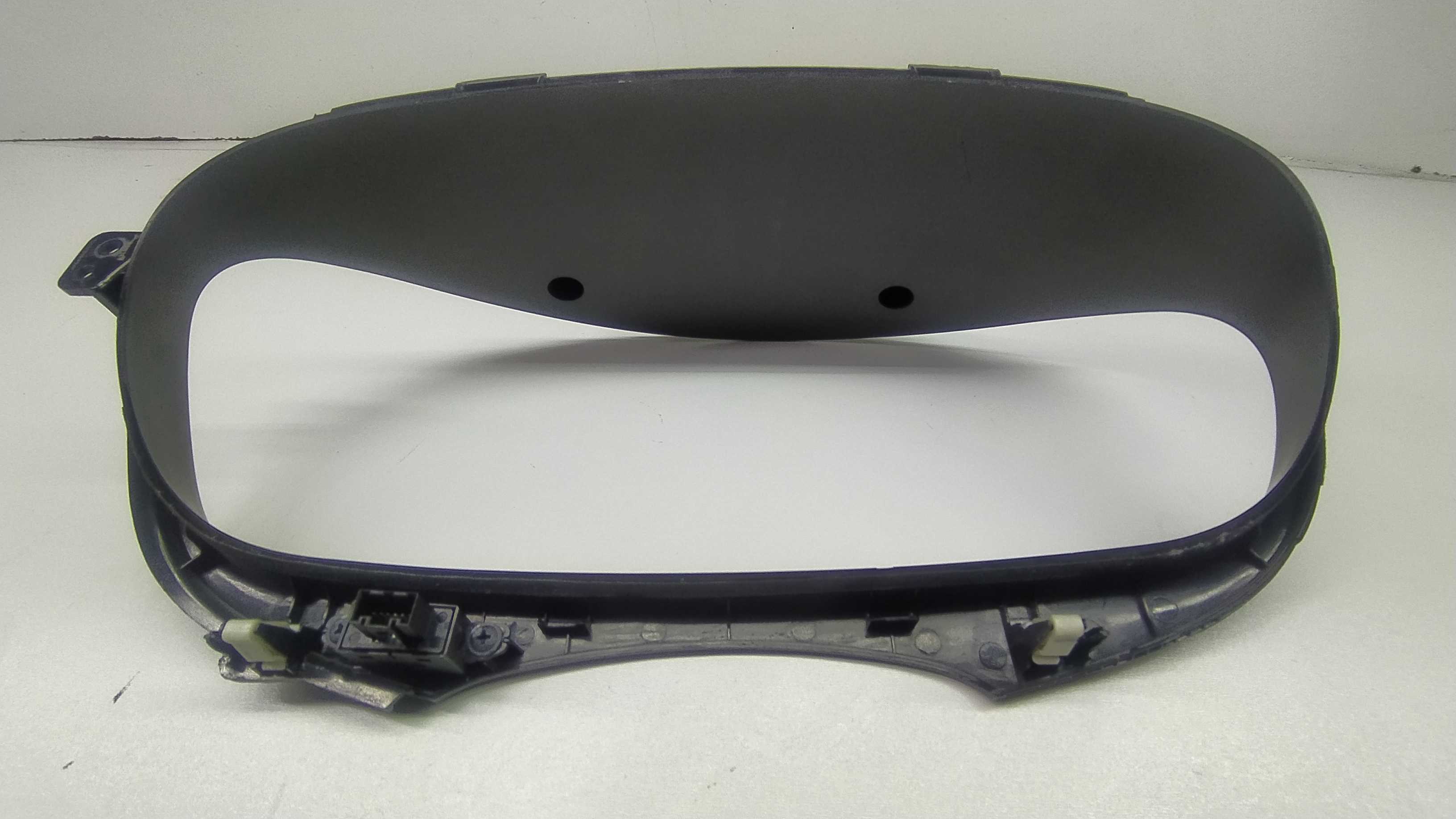 Moldura Do Painel De Instrumentos Hyundai Azera 3.3 2009 5