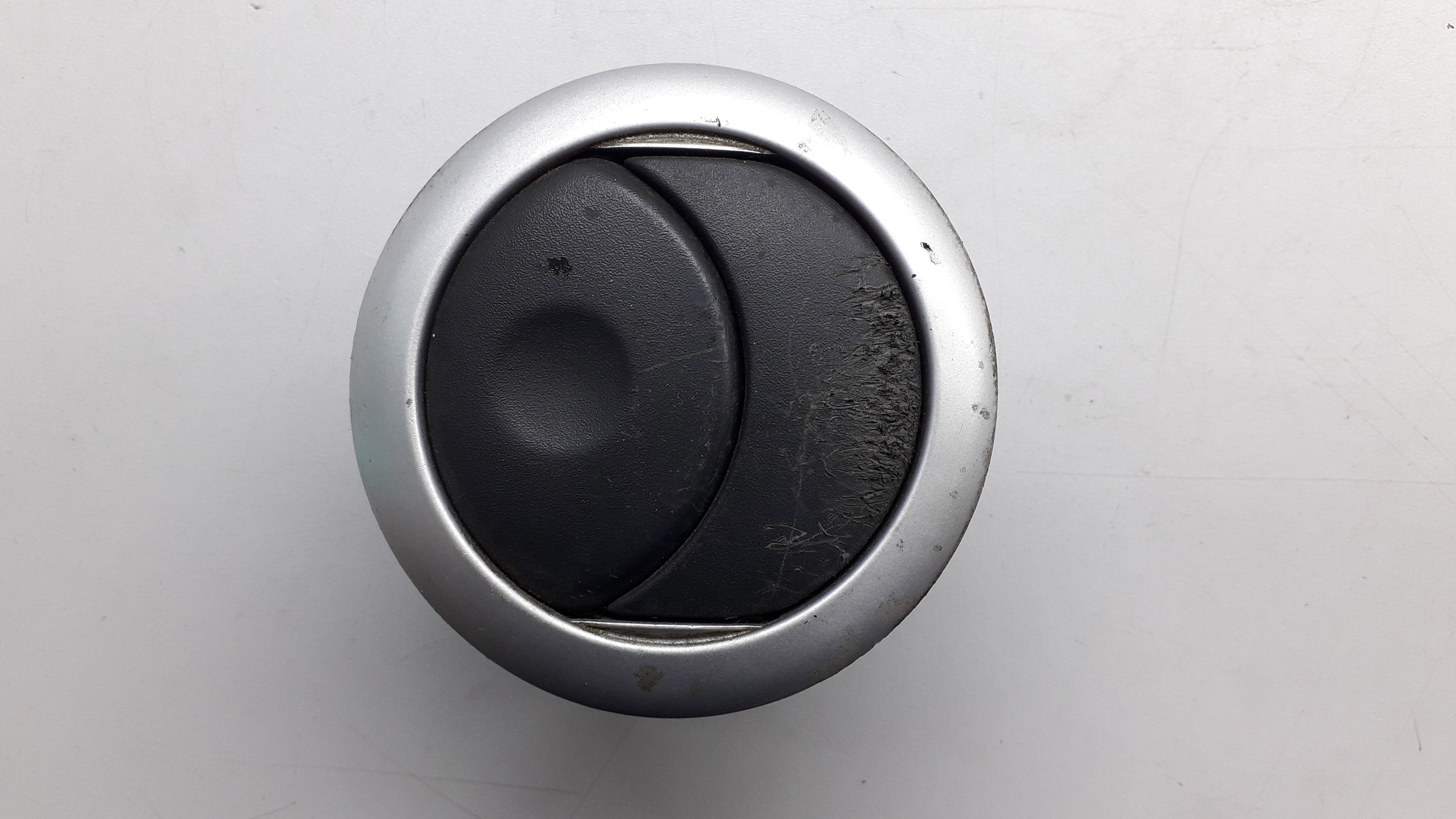 Difusor De Ar Renault Sandero Logan 2009/2013 1