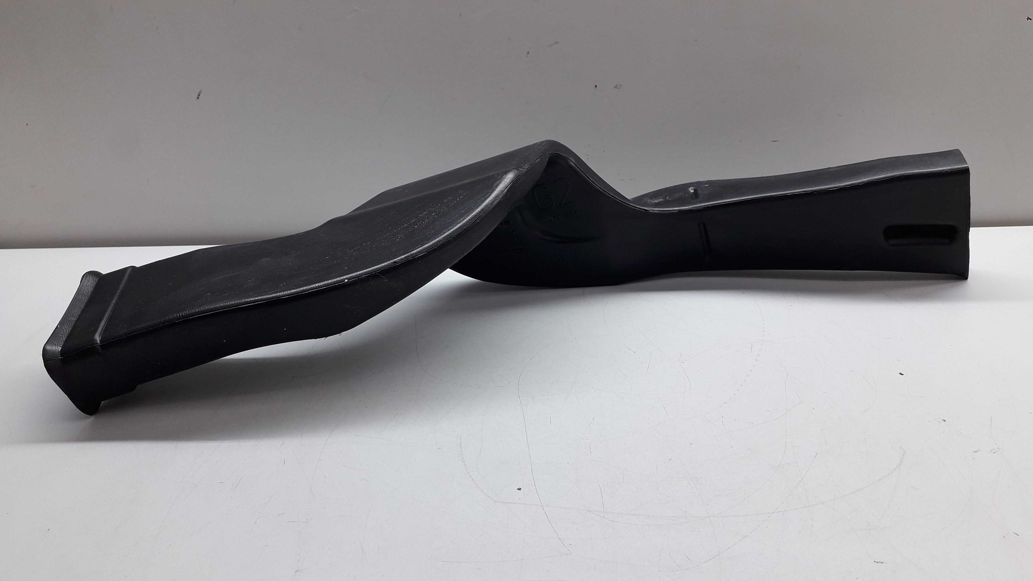 Tubo Duto De Ar Esquerdo Peugeot 308/408 2013/2014 2