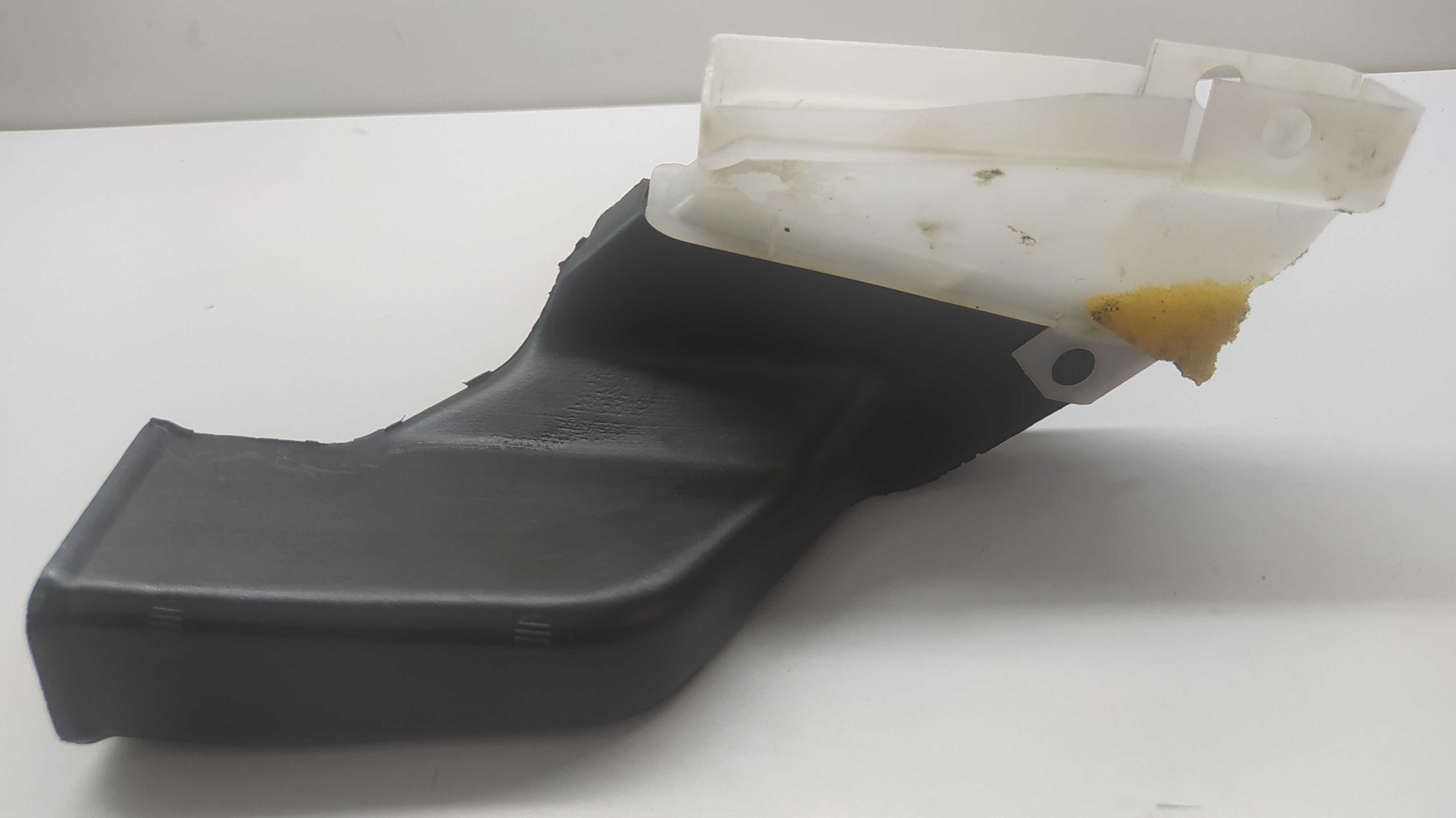 Duto De Ar Difusor Lado Direito Vw Passat 99 3
