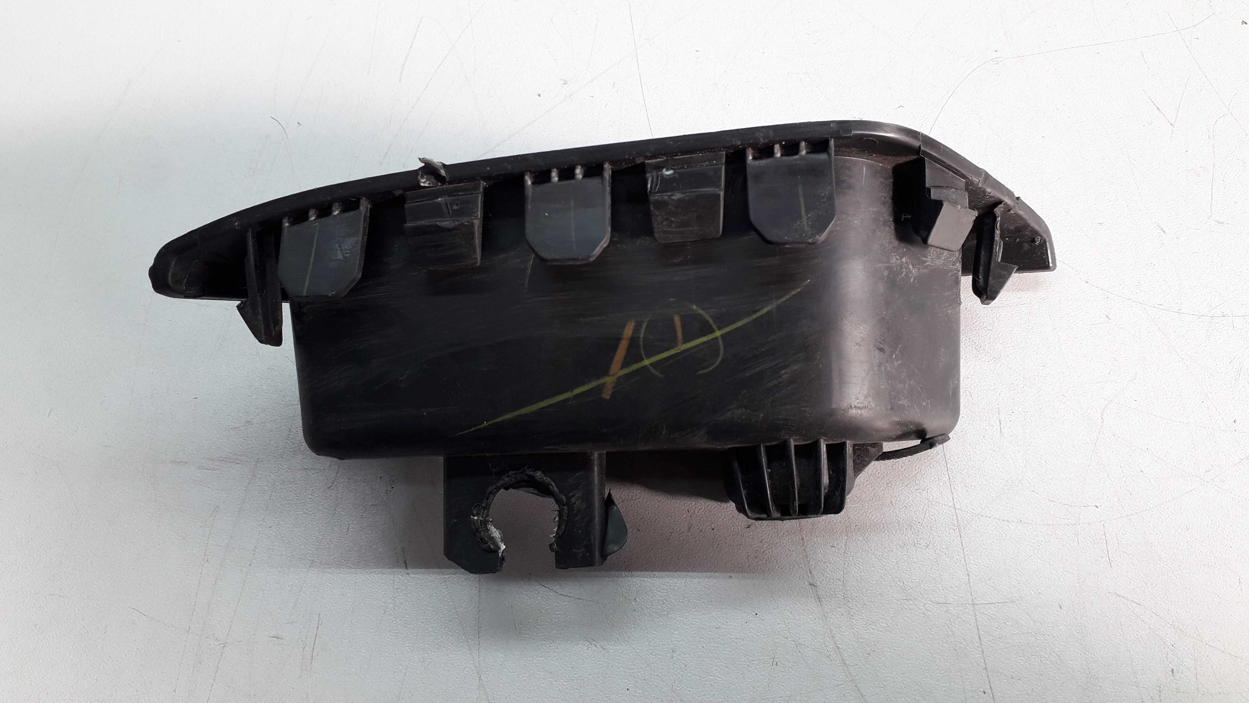 Moldura Puxador Porta Traseira Esquerda Gm Prisma 2013 Preto Traseira 5