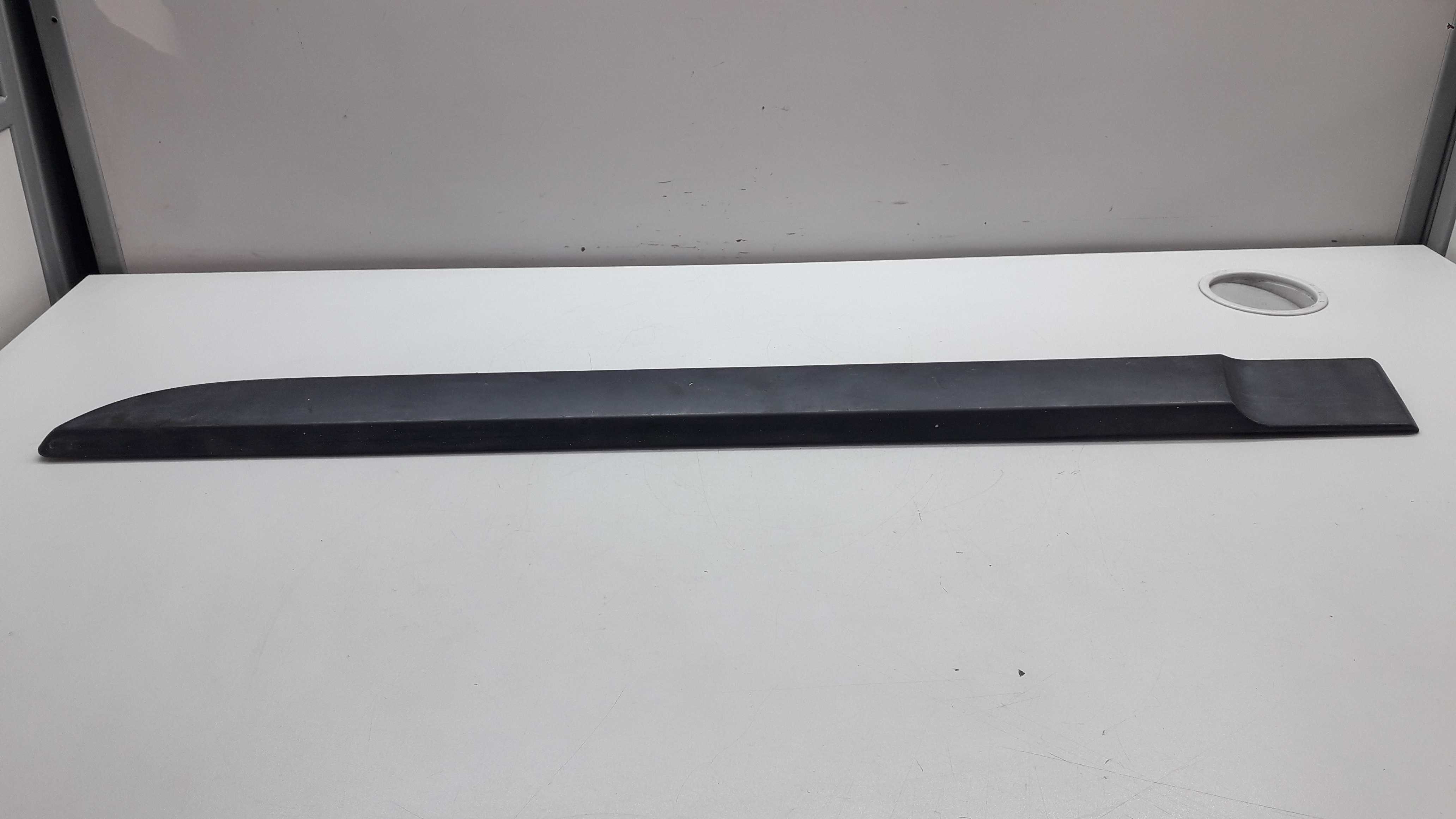 Friso Porta Traseira Esquerda Renault Megane 2006/2013 Preto 2