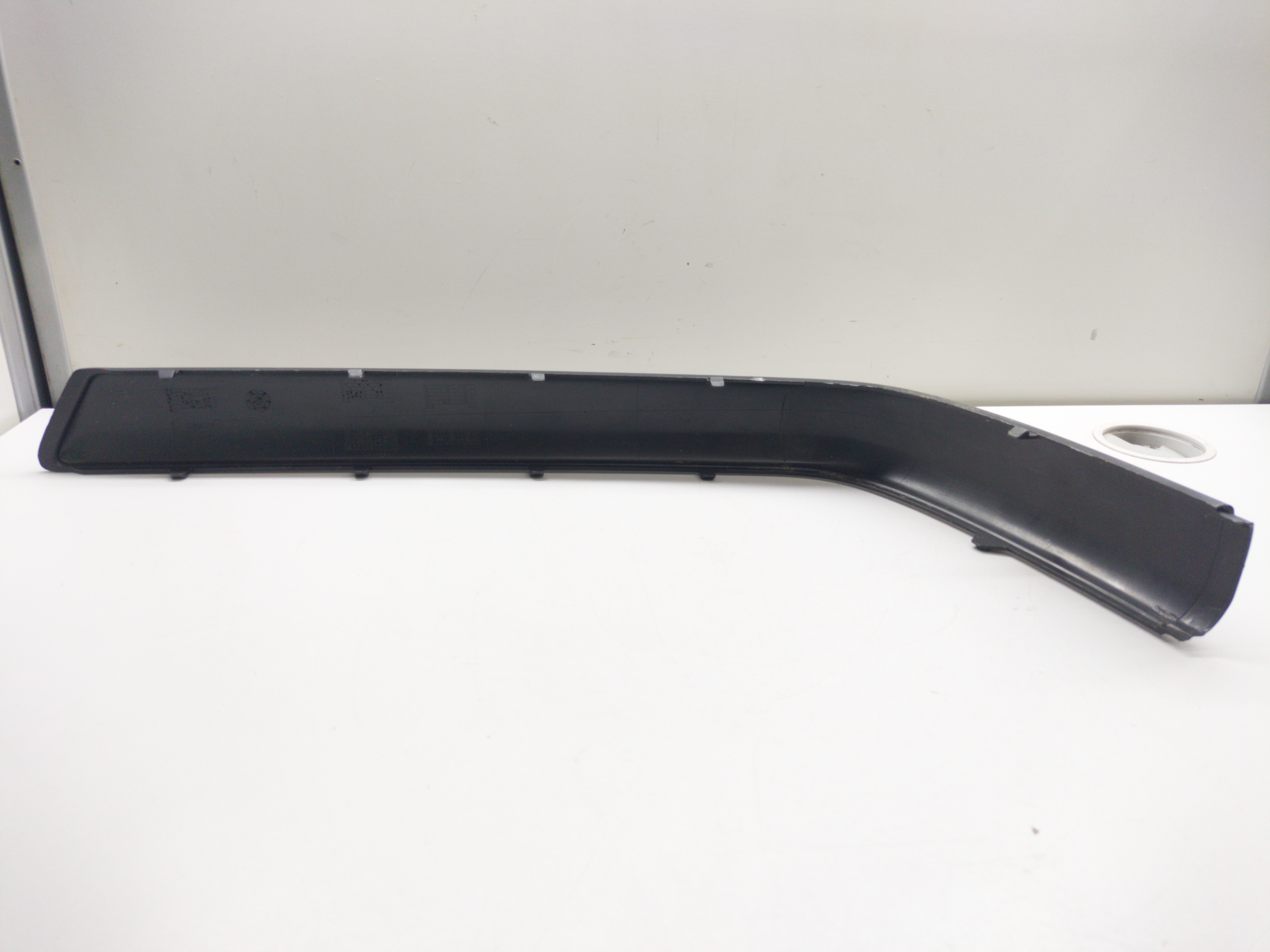 Moldura Para-choque Traseiro Esquerdo Vw Passat 97/00 Rmd 4