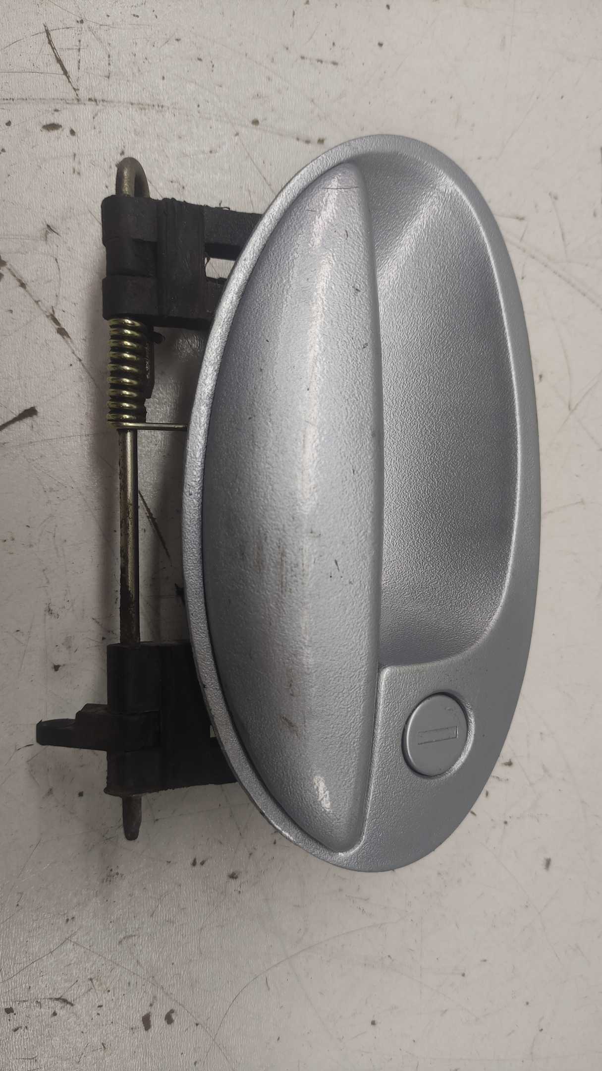 Macaneta Externa Celta 2010 Chevrolet Dianteira Lado Direito 3