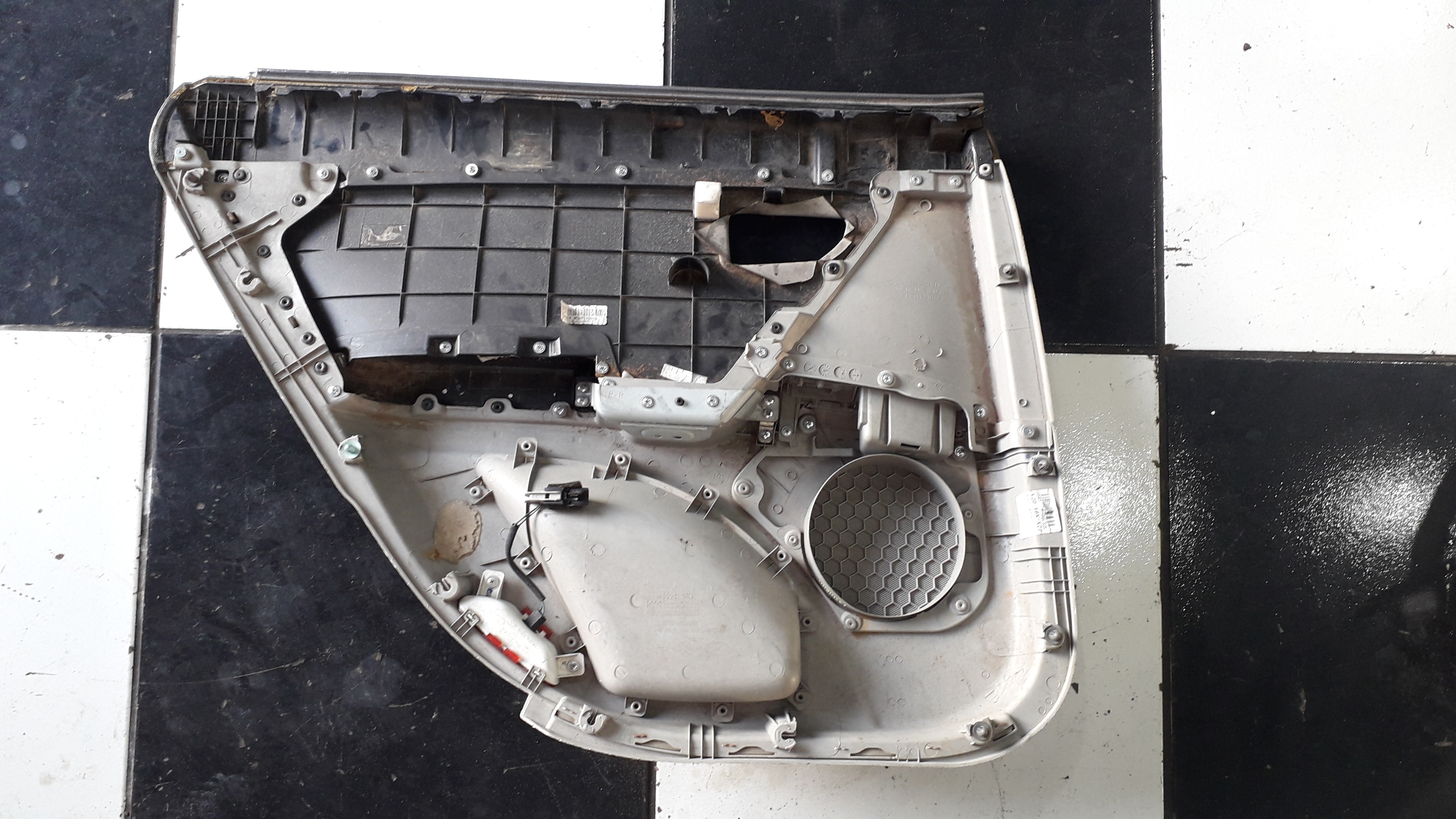 Forro De Porta Traseira Direita Hyundai Azera 2009 2