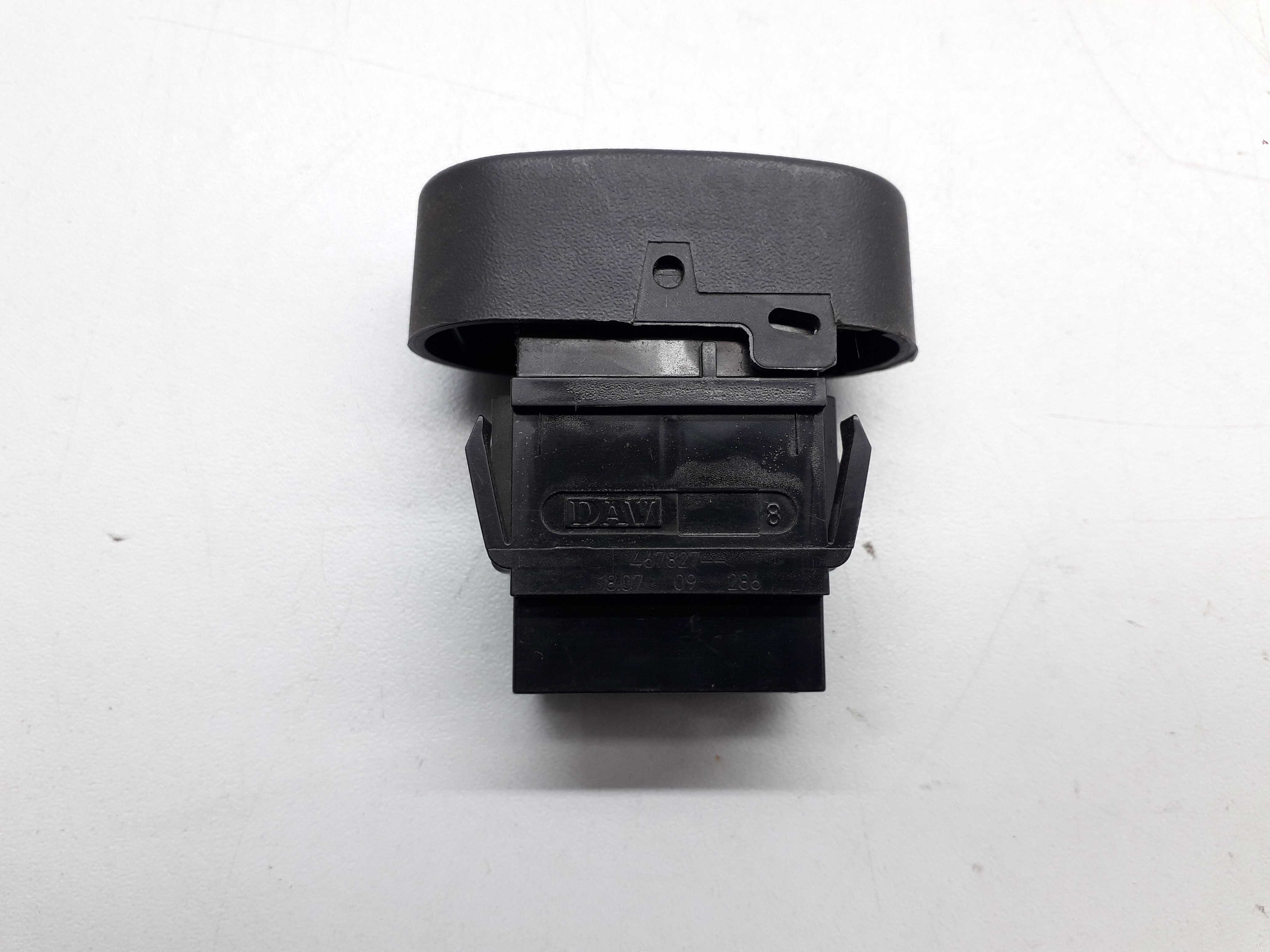Botão Desembaçador Renault Clio 2003/2012 2