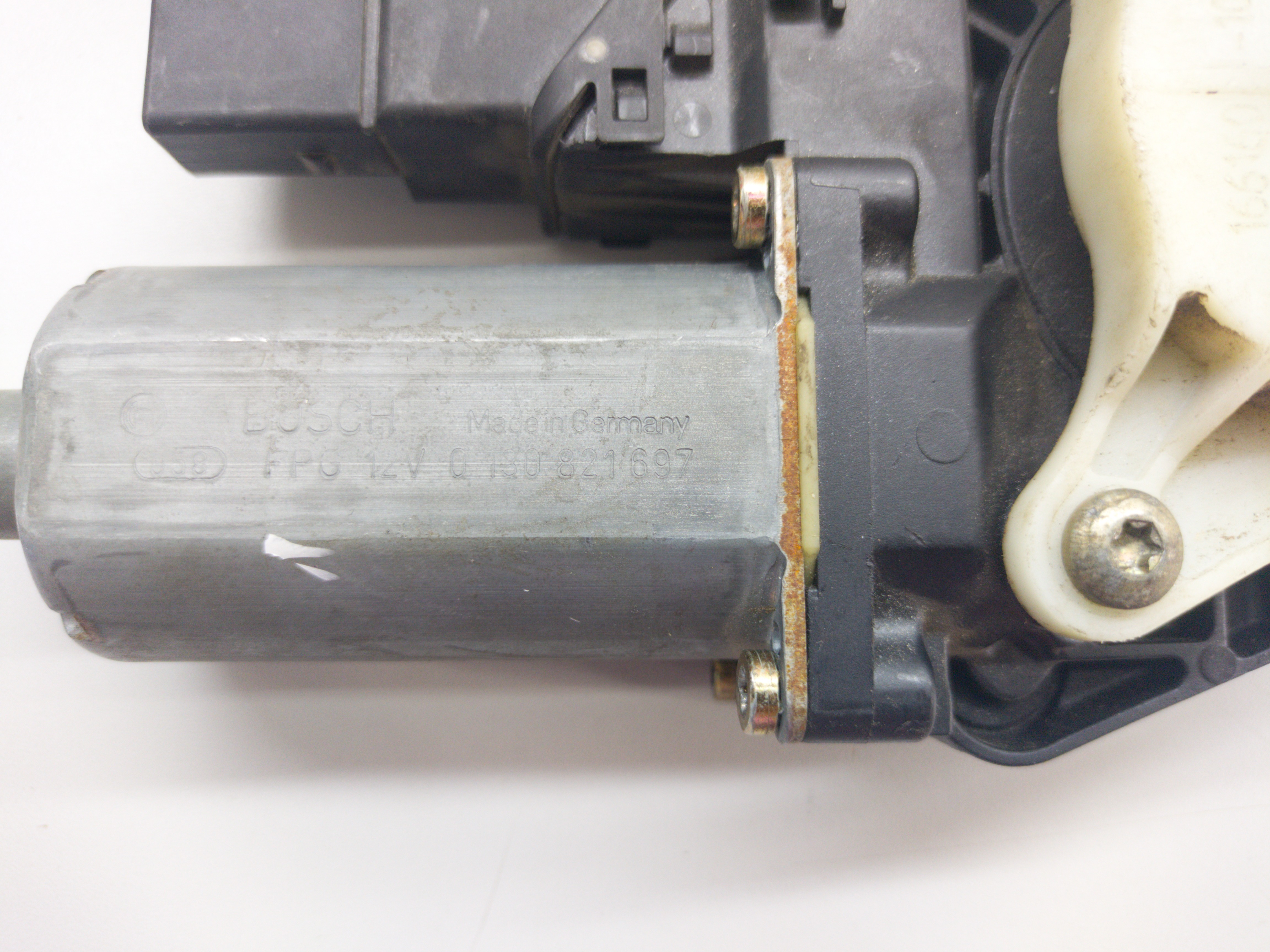 Motor Vidro Porta Traseira Esquerda Passat Variant 98/01 7