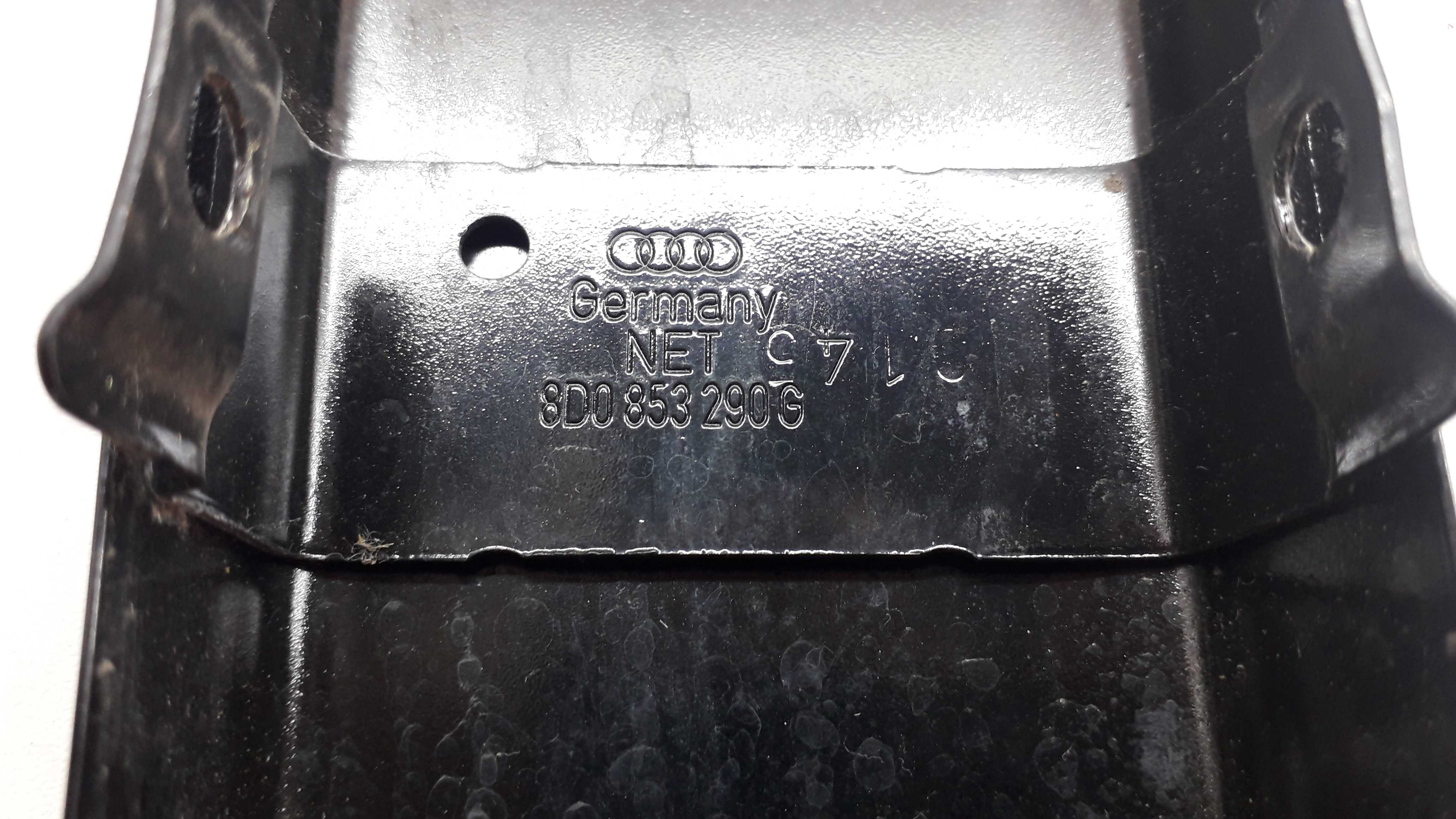 Acabamento Externo Coluna Lado Direito Audi A4 99 5