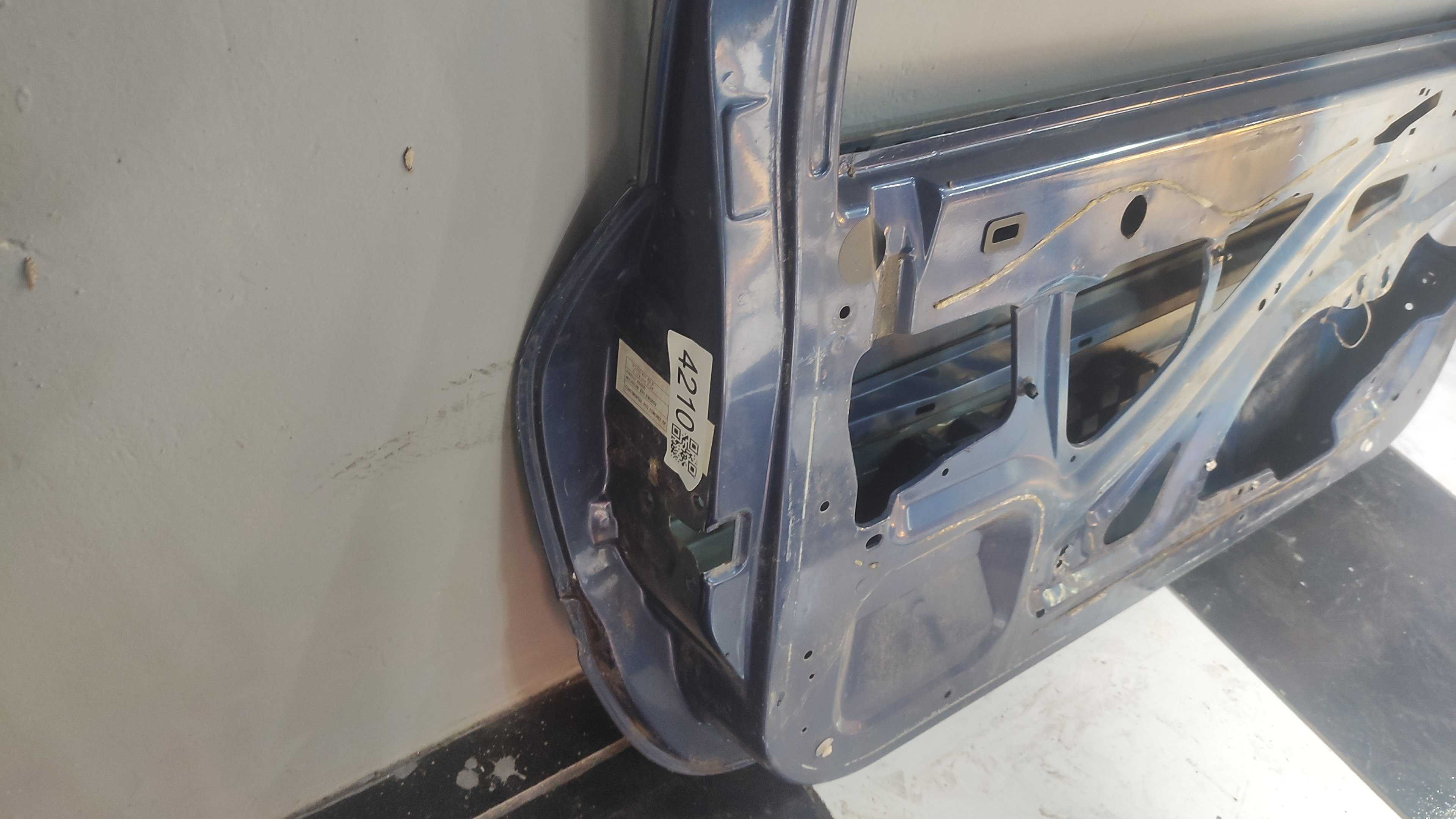 Porta Esquerda Peugeot 206 2p 6