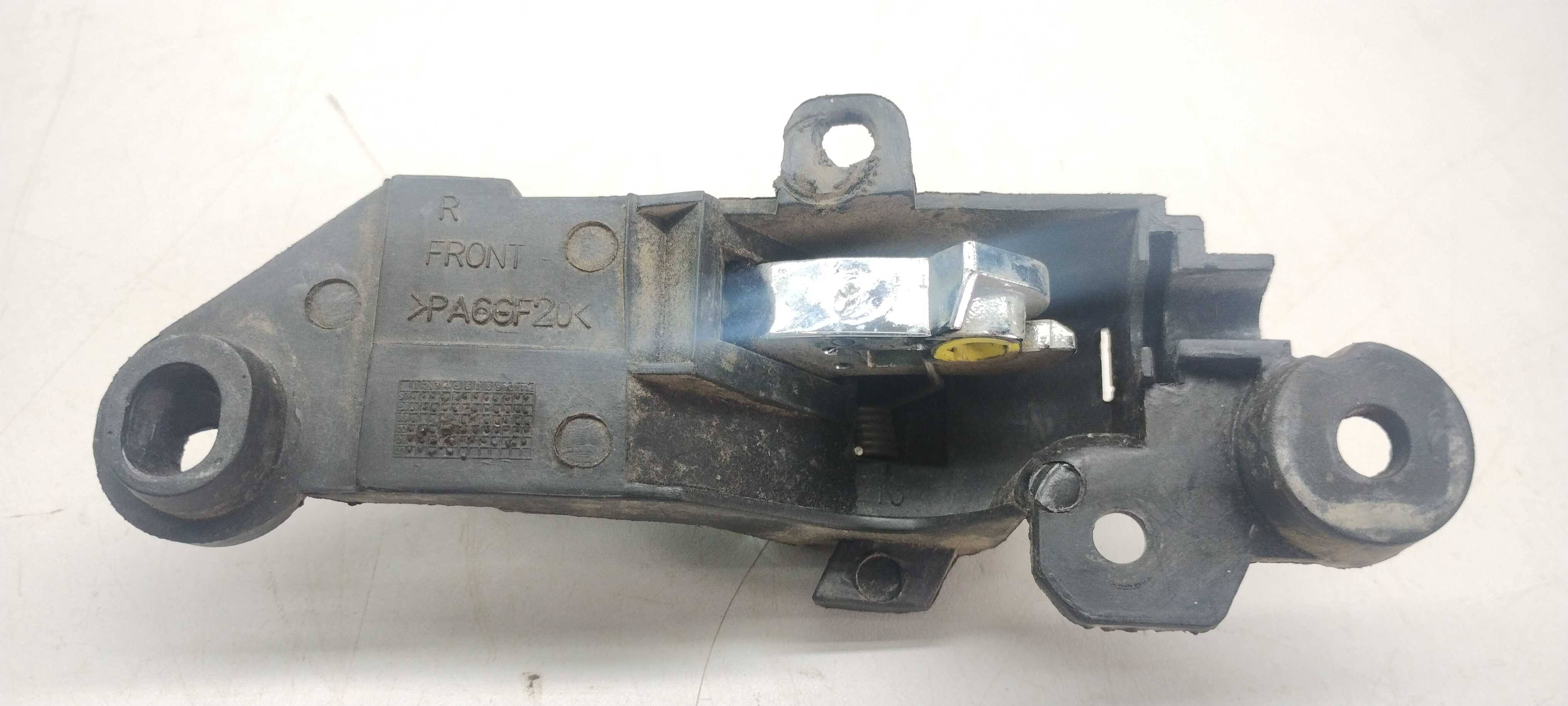 Maçaneta Interna Dianteira Direita Chevrolet Astra 98/11 Dianteira 4