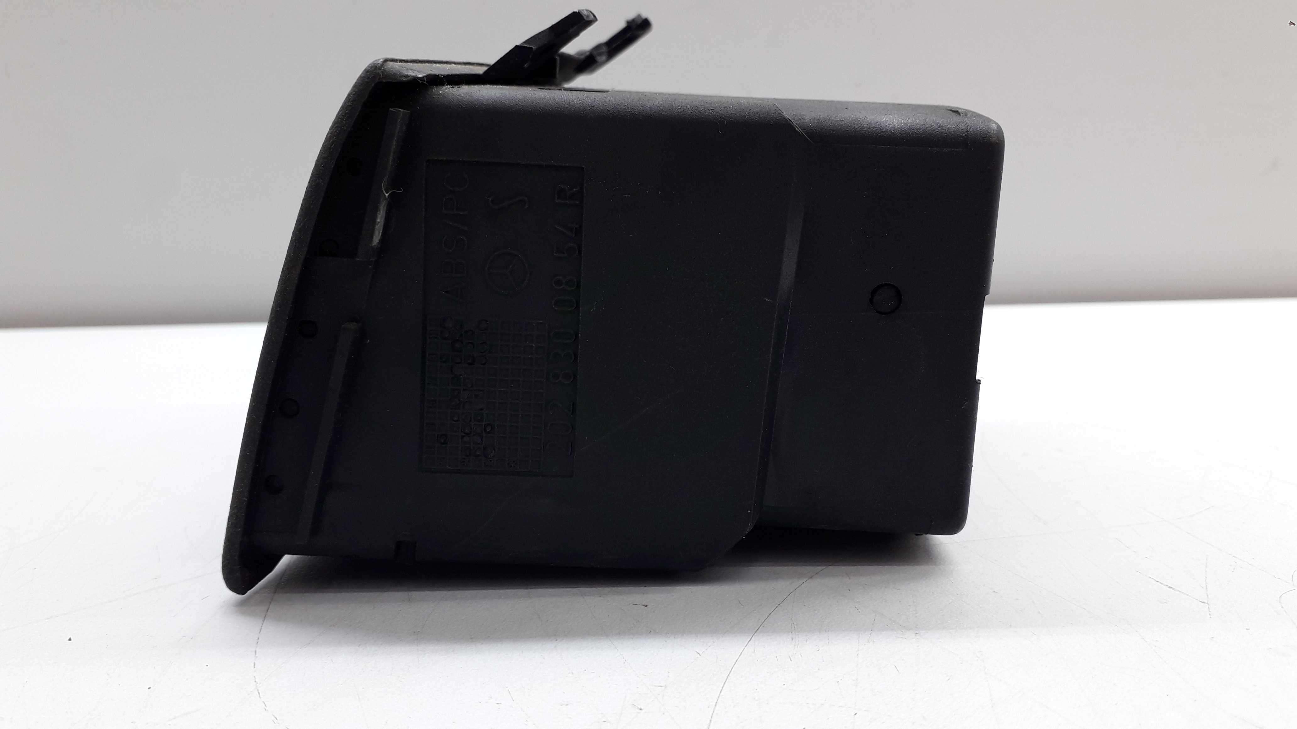 Difusor De Ar Lado Direito Mercedes C280 1996/2000 2