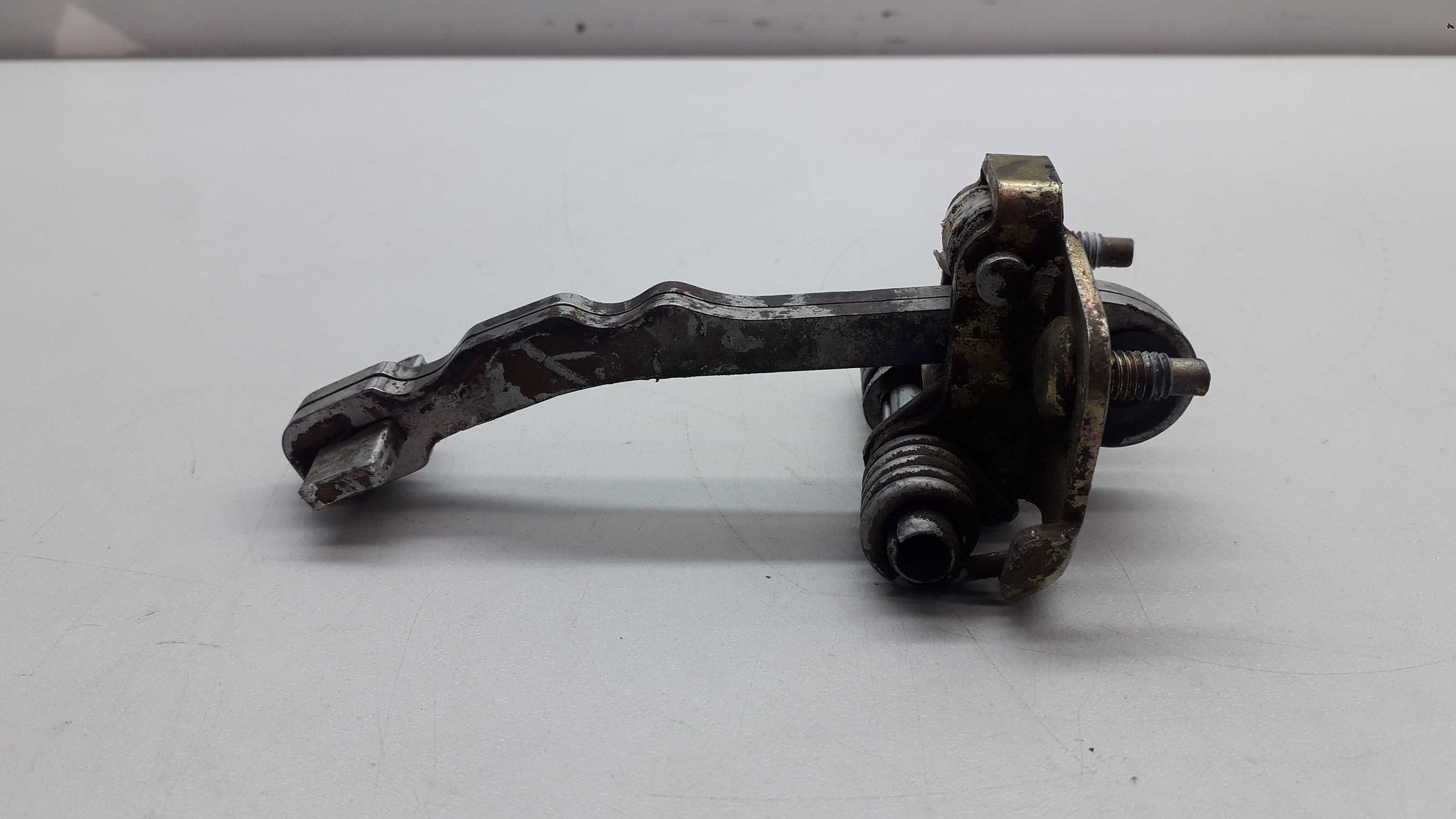 Limitador Porta Traseira Direita Vw Gol G2 G3 G4 3