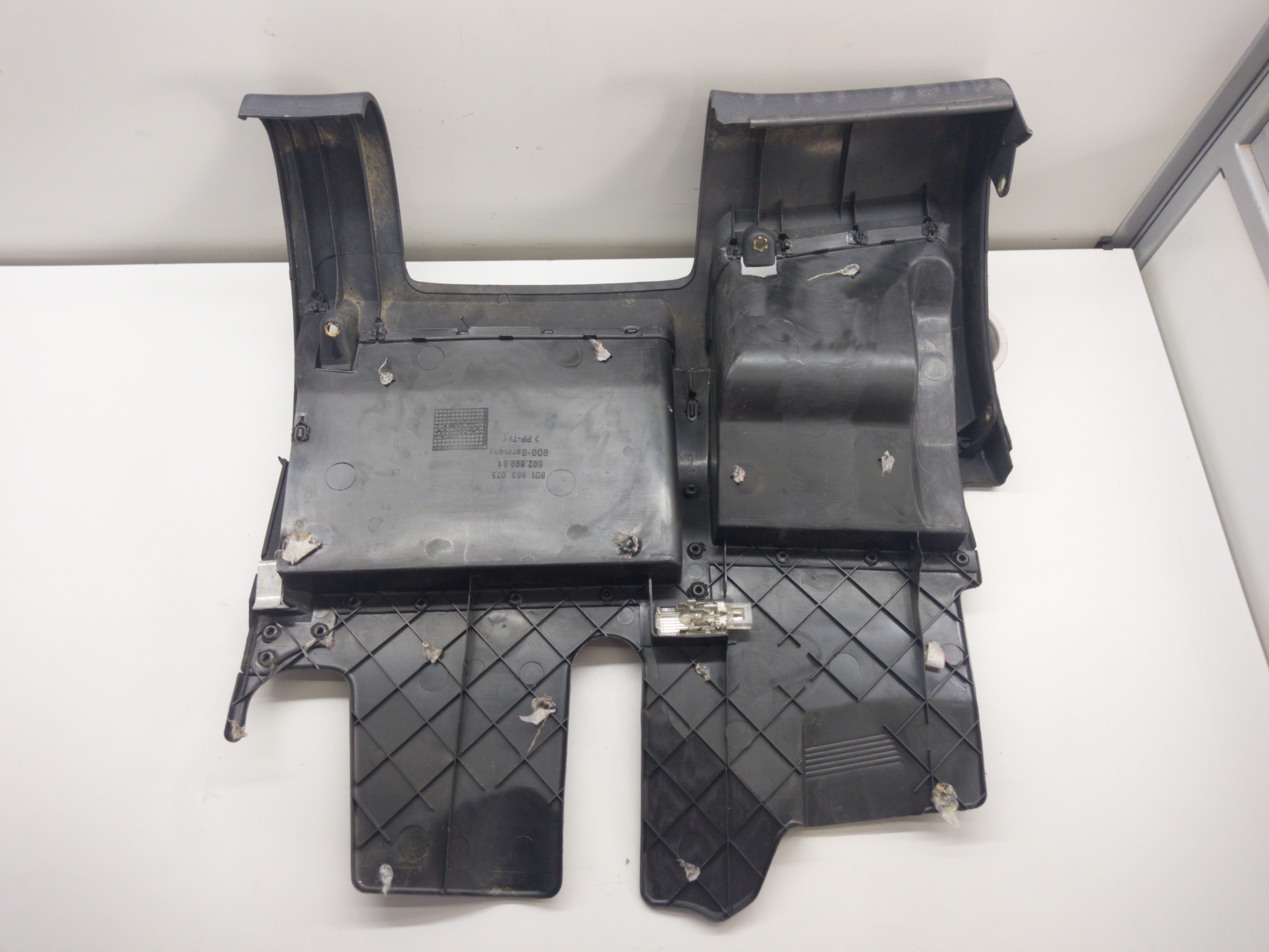 Acabamento Inferior Painel Esquerdo Audi A4 95/99 Avariado 6