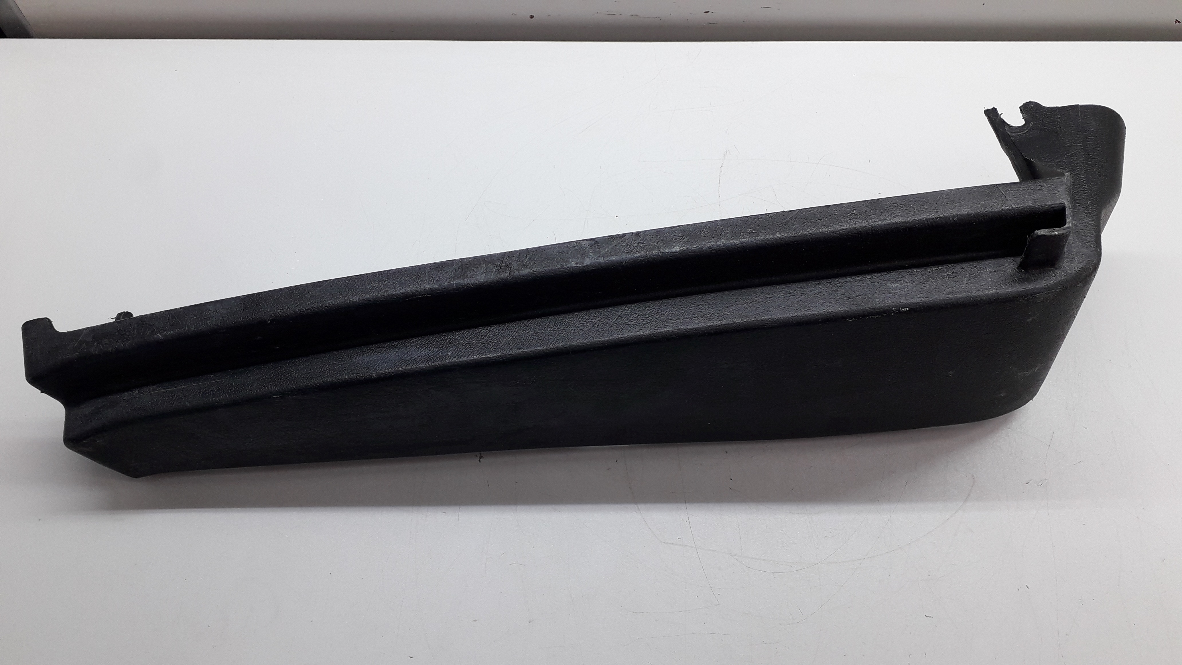Suporte Bagagito Traseiro Direito Vw Golf 1995 3
