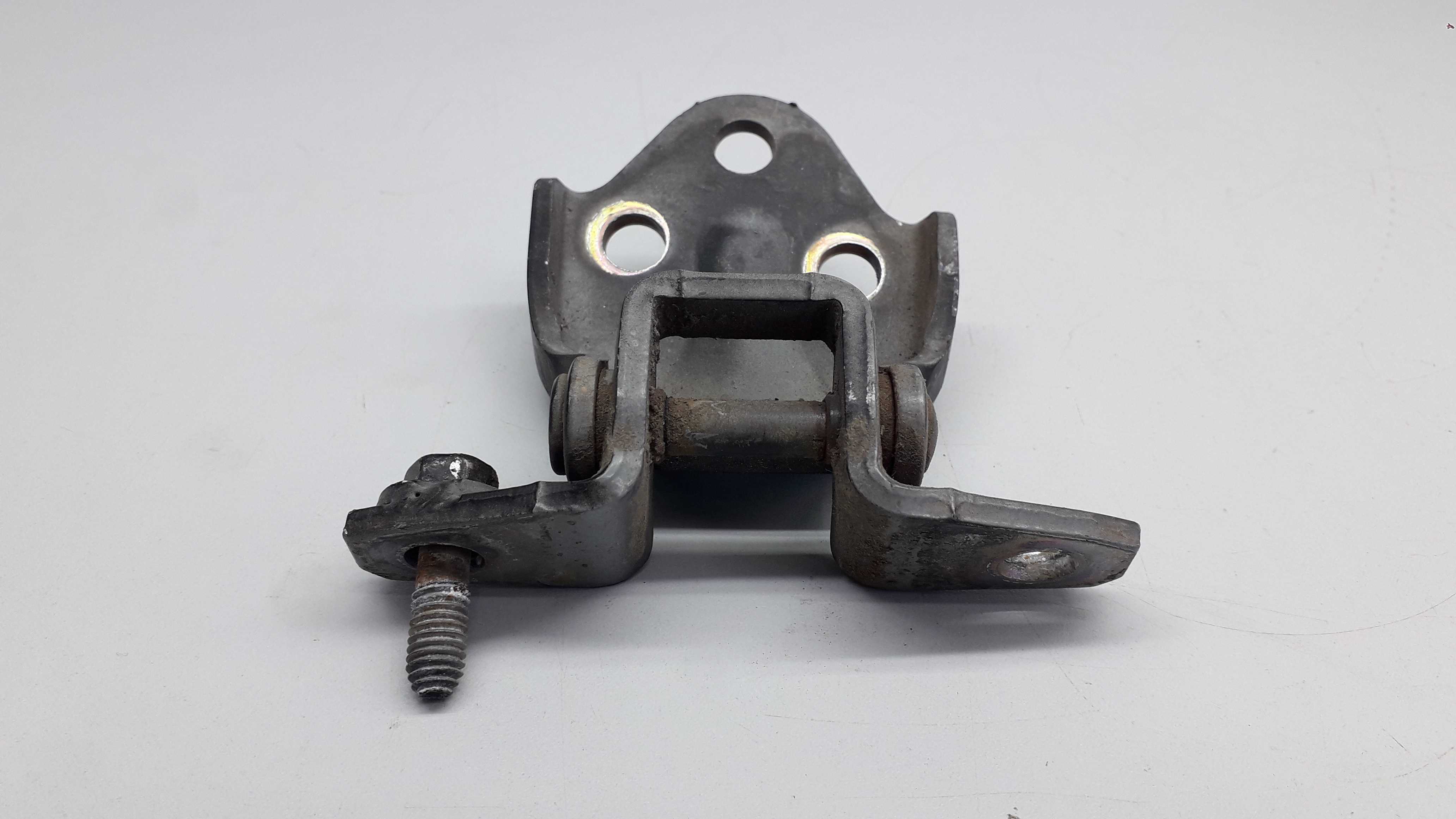 Dobradica Porta Dianteira Mitsubishi Pajero Sport 2002 4