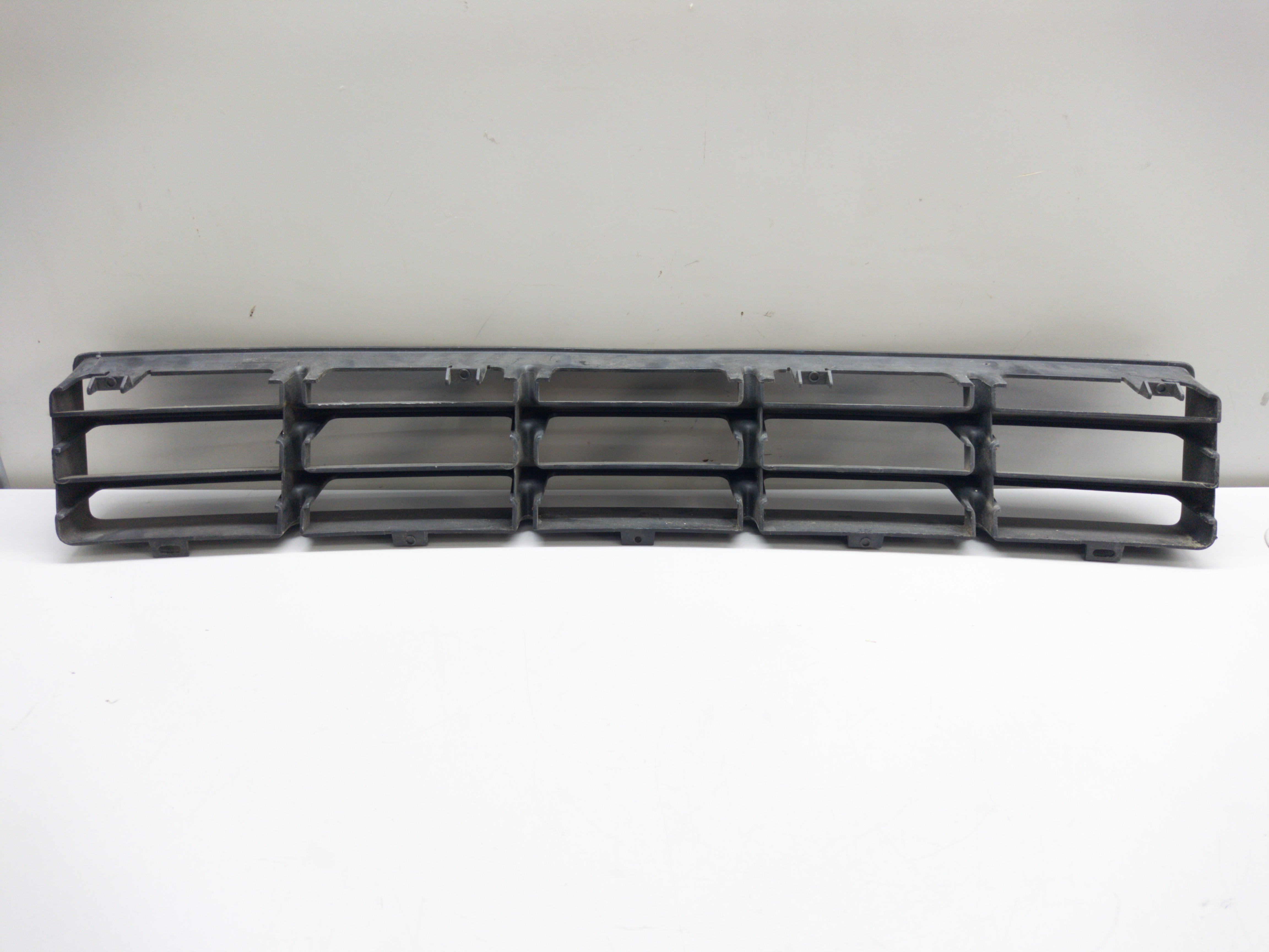 Grade Para-choque Dianteiro Vw Golf 98/05 Rmd Preto 3