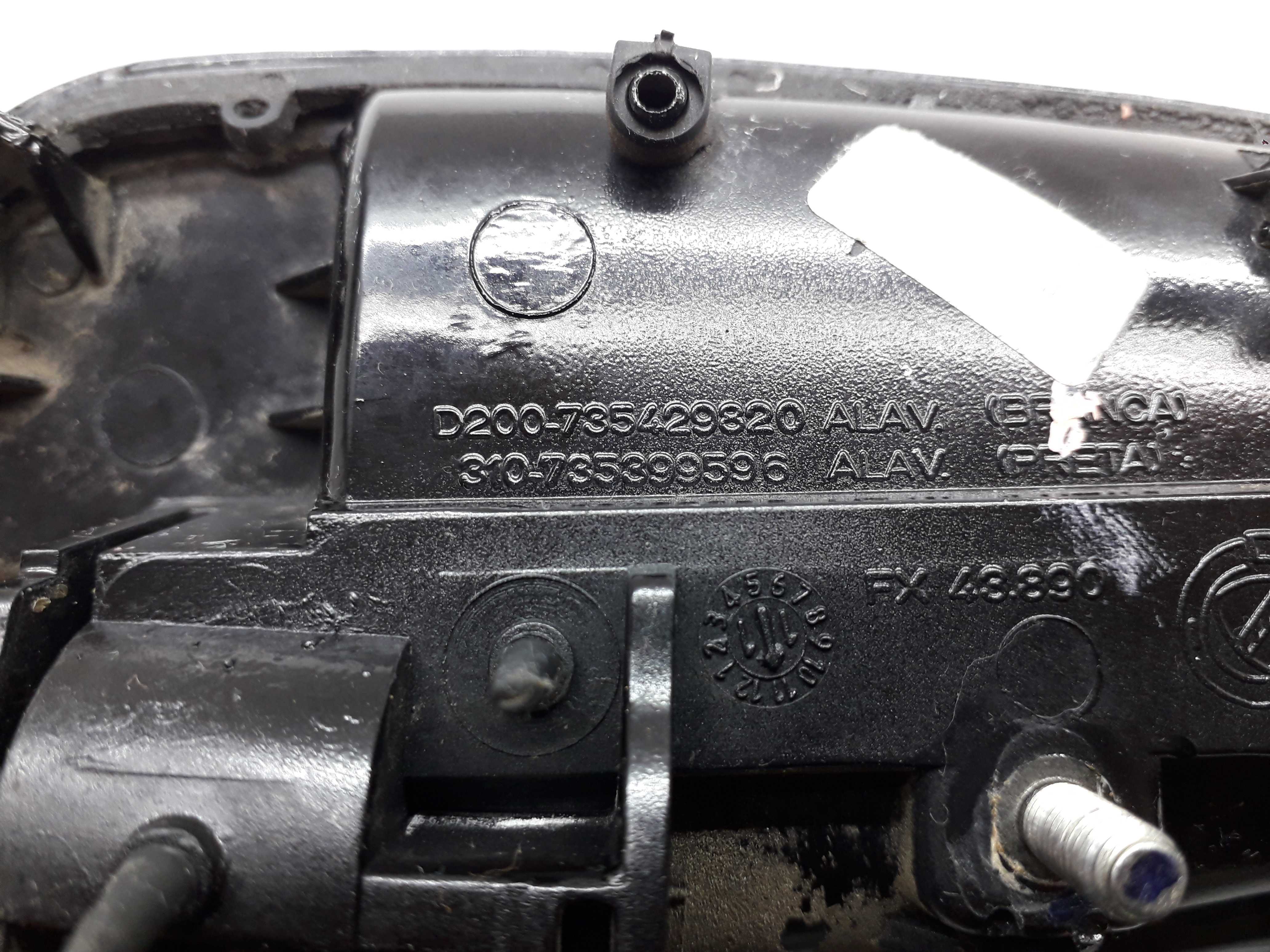 Maçaneta Externa Traseira Direita Fiat Punto 2009/2013 7