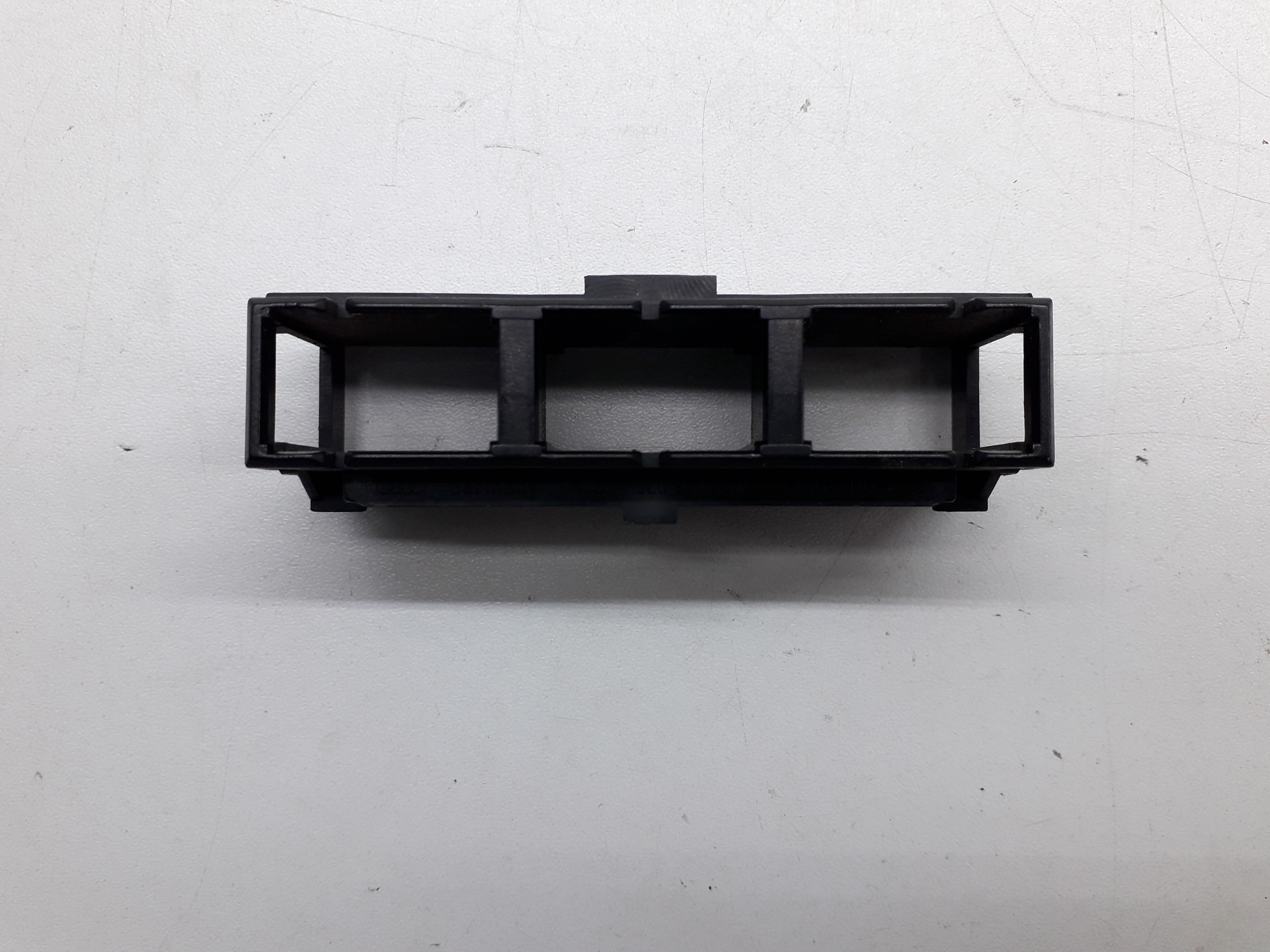 Alojamento Botões Falsos Painel Audi A3 2000/2006 6
