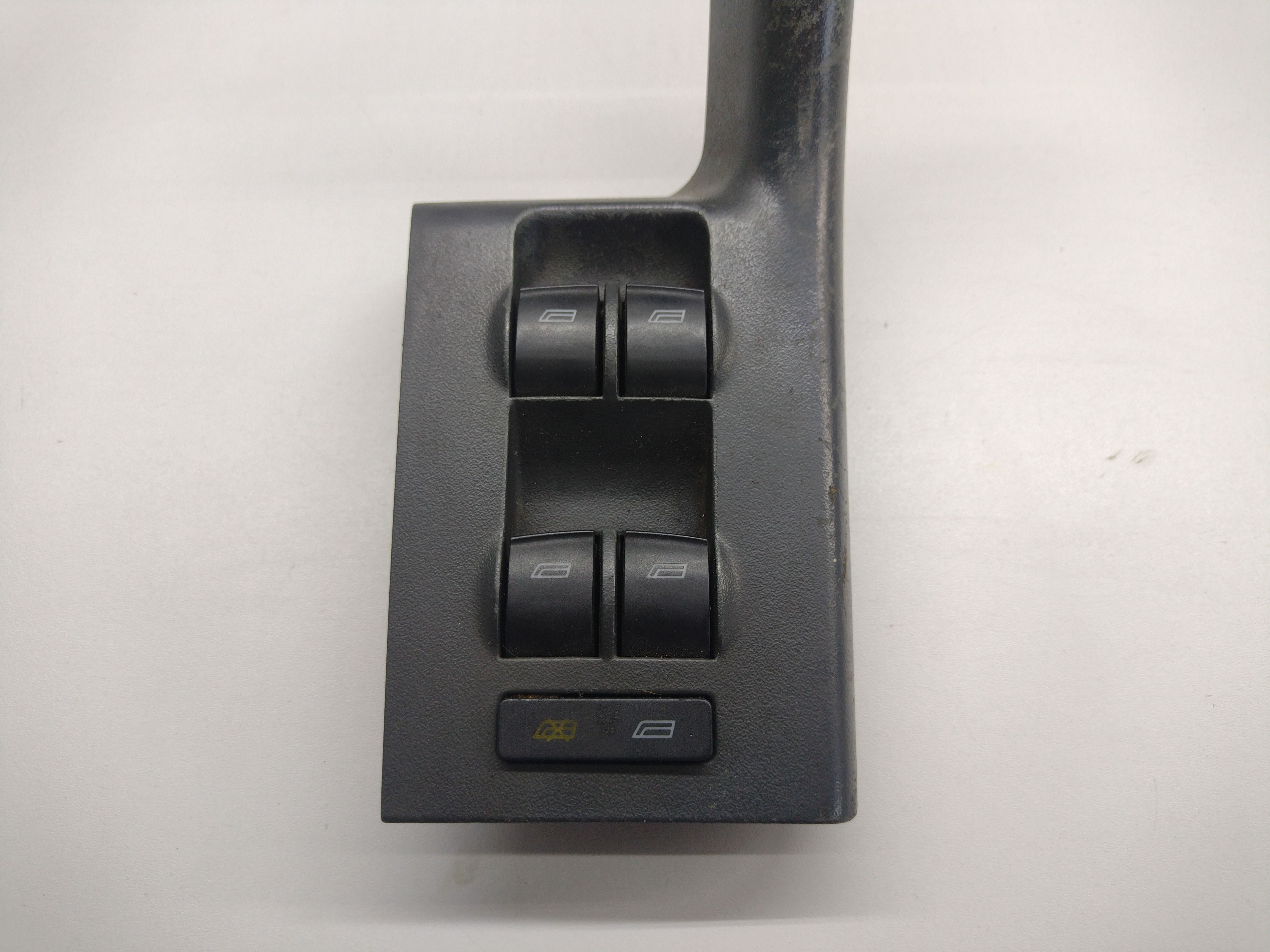botão comando vidro elétrico dianteiro esquerdo audi a3 99/06 2