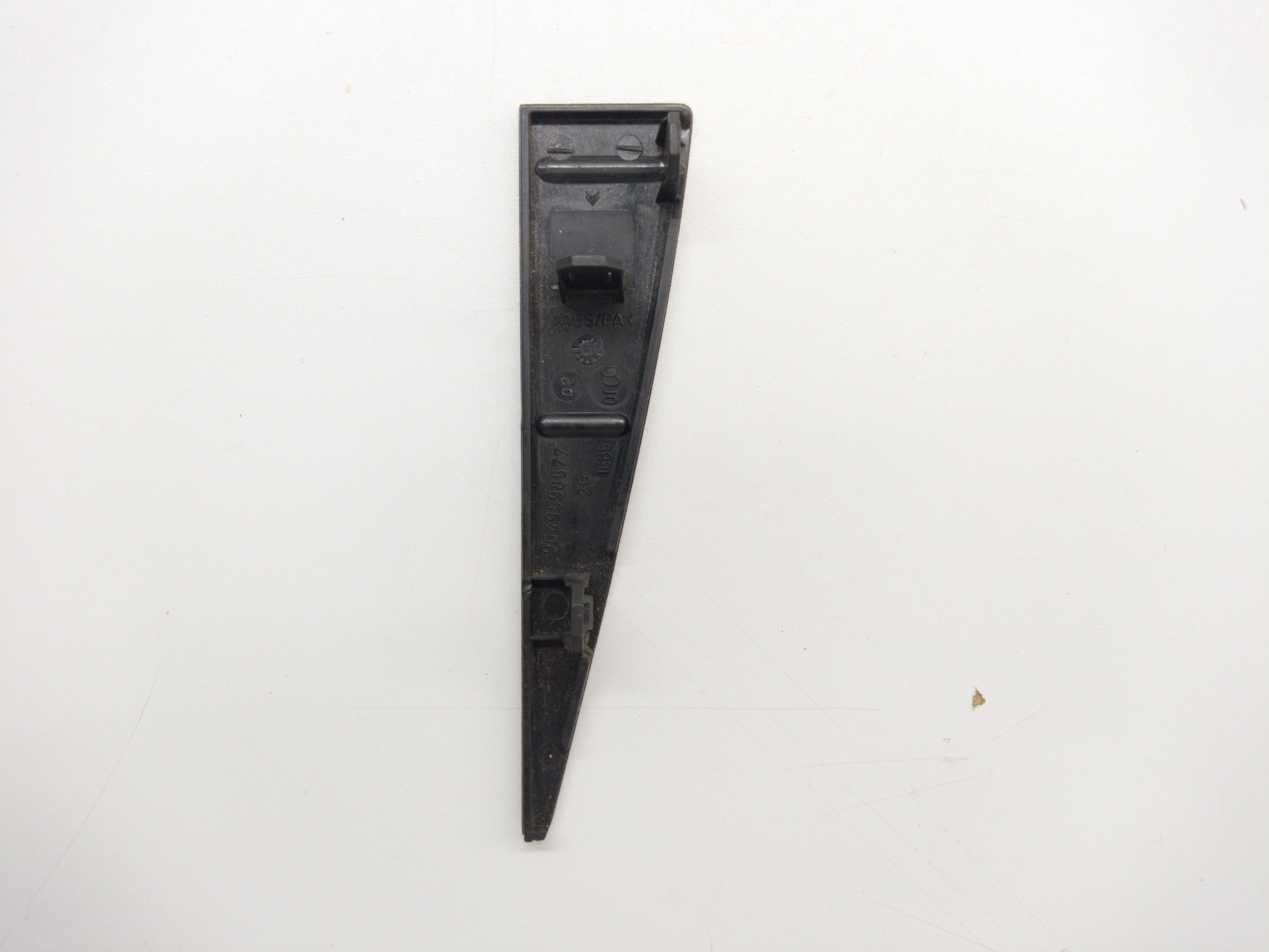 Moldura Lado Esquerdo Rádio Citroen C4 2008/2012 3